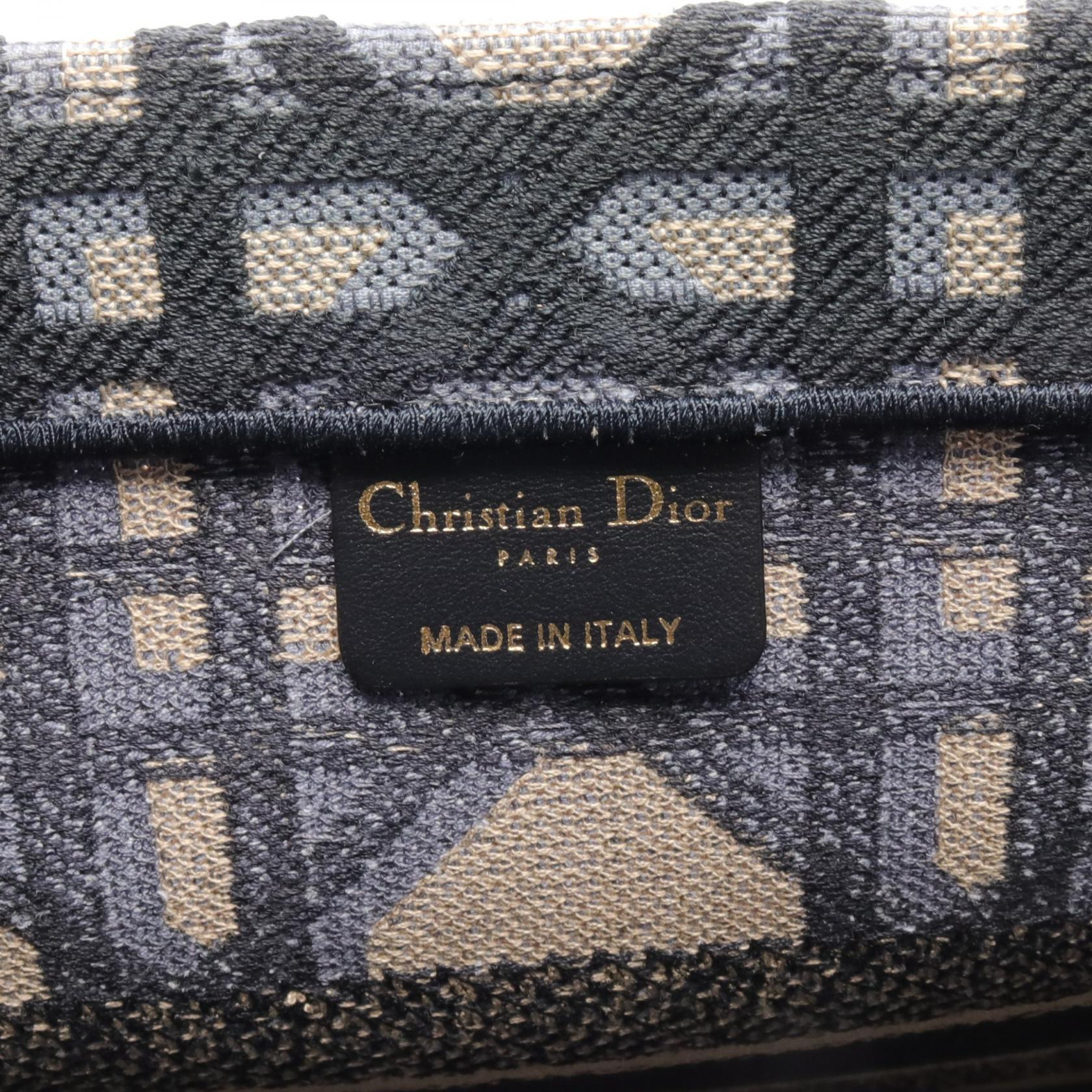 Dior Canvas Book Tote Medium Bag M1296Z