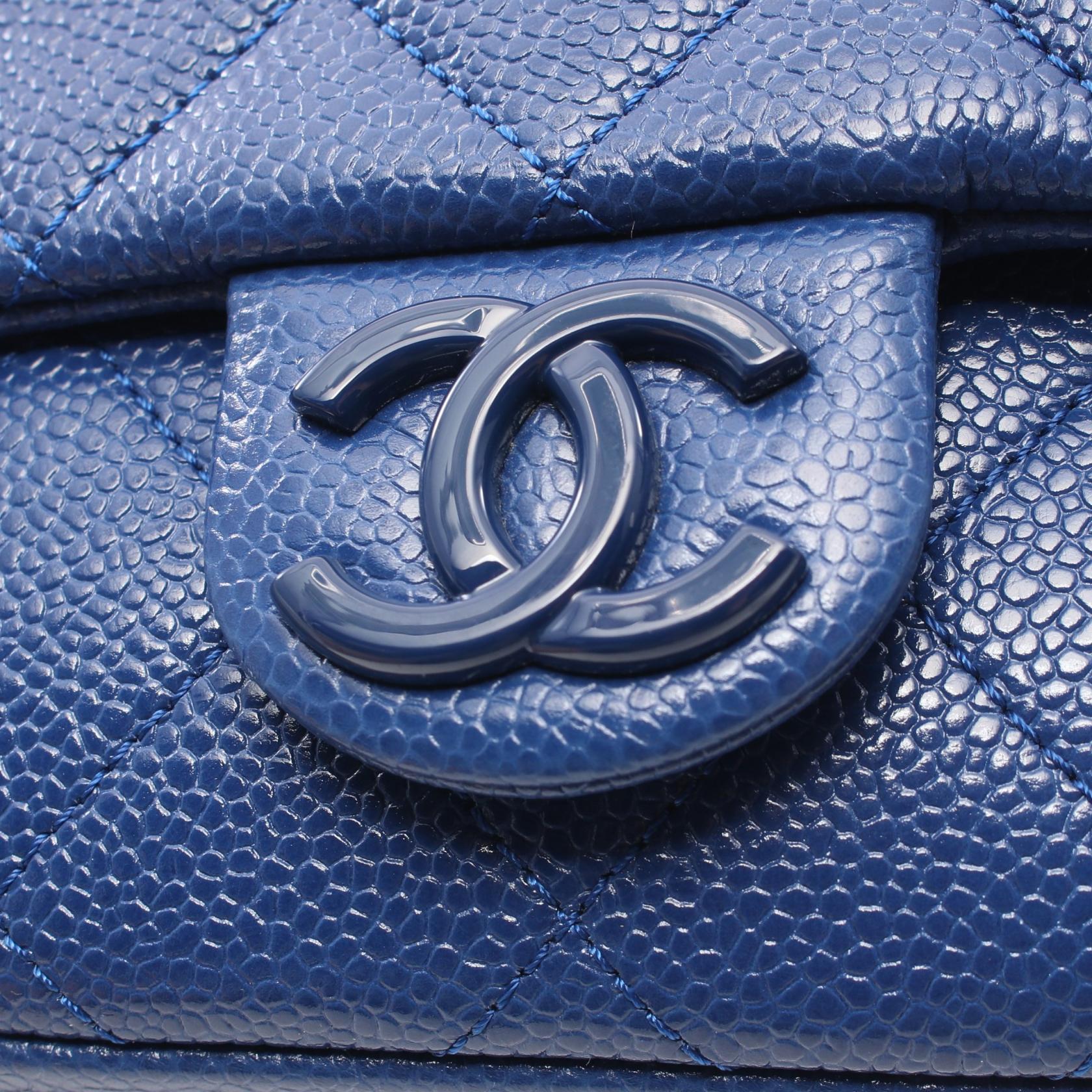 Chanel CC Caviar Mini Matelasse Chain Bag  Leather Shoulder Bag AS1784 in Great Condition