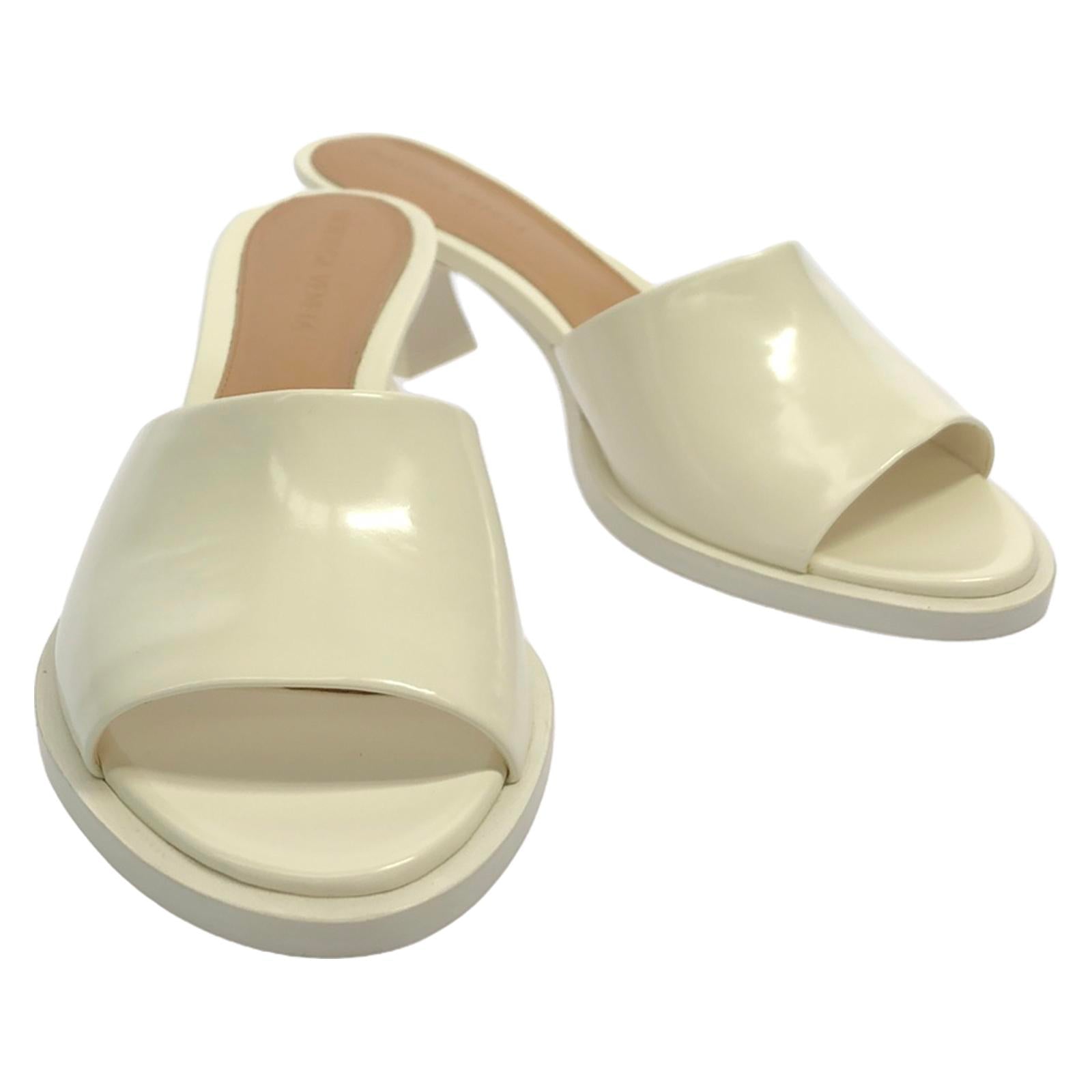 Bottega Veneta Leather Mules White