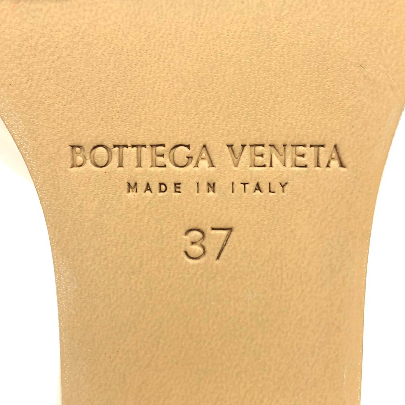 Bottega Veneta Leather Mules White