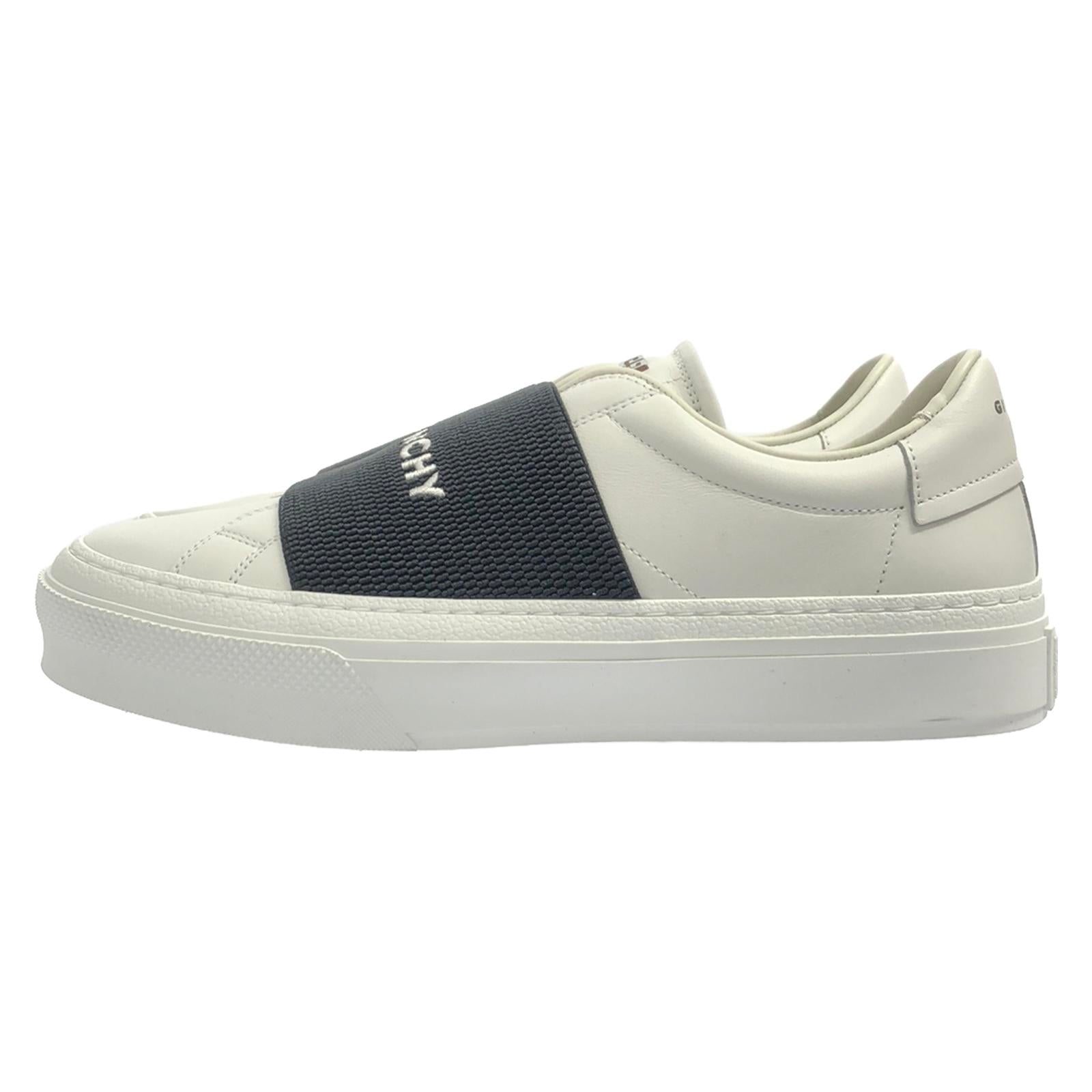 Givenchy Leather Sneakers BH005XH14X11639