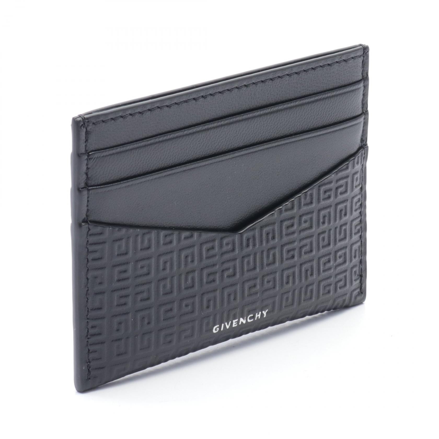 Givenchy Logo Leather Card Case Leather Card Case BK6099K1LQ001 in Great Condition