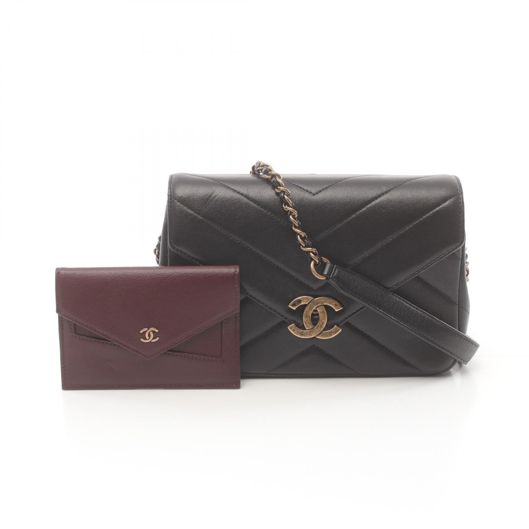 CC Cheveron Chain Shoulder Bag