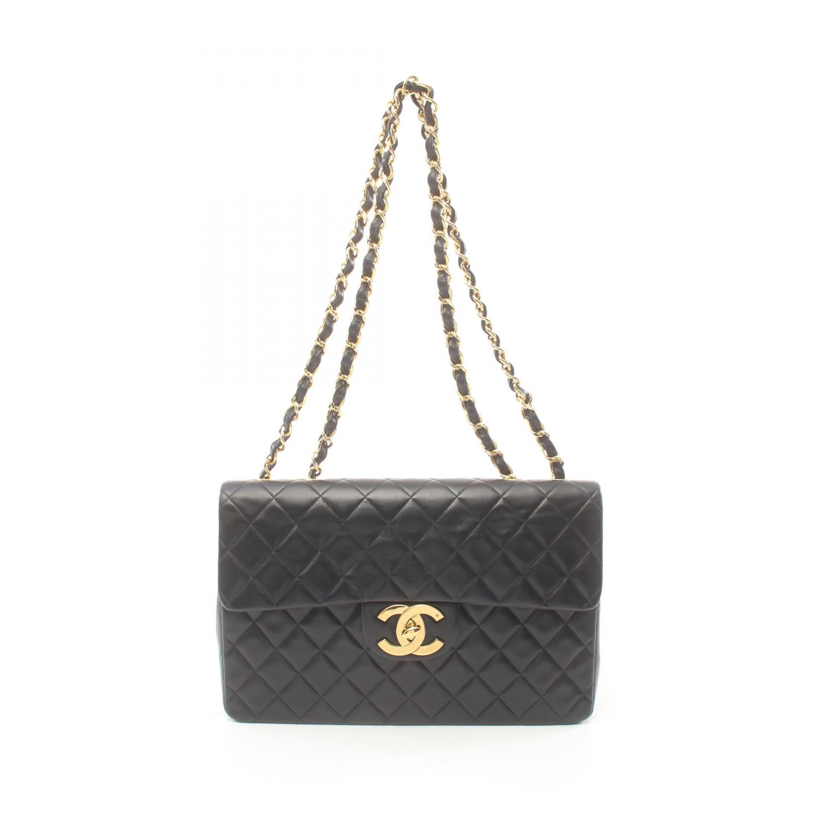 Chanel CC Quilted Leather Flap Bag Leather Shoulder Bag A01094 in Very Good Condition