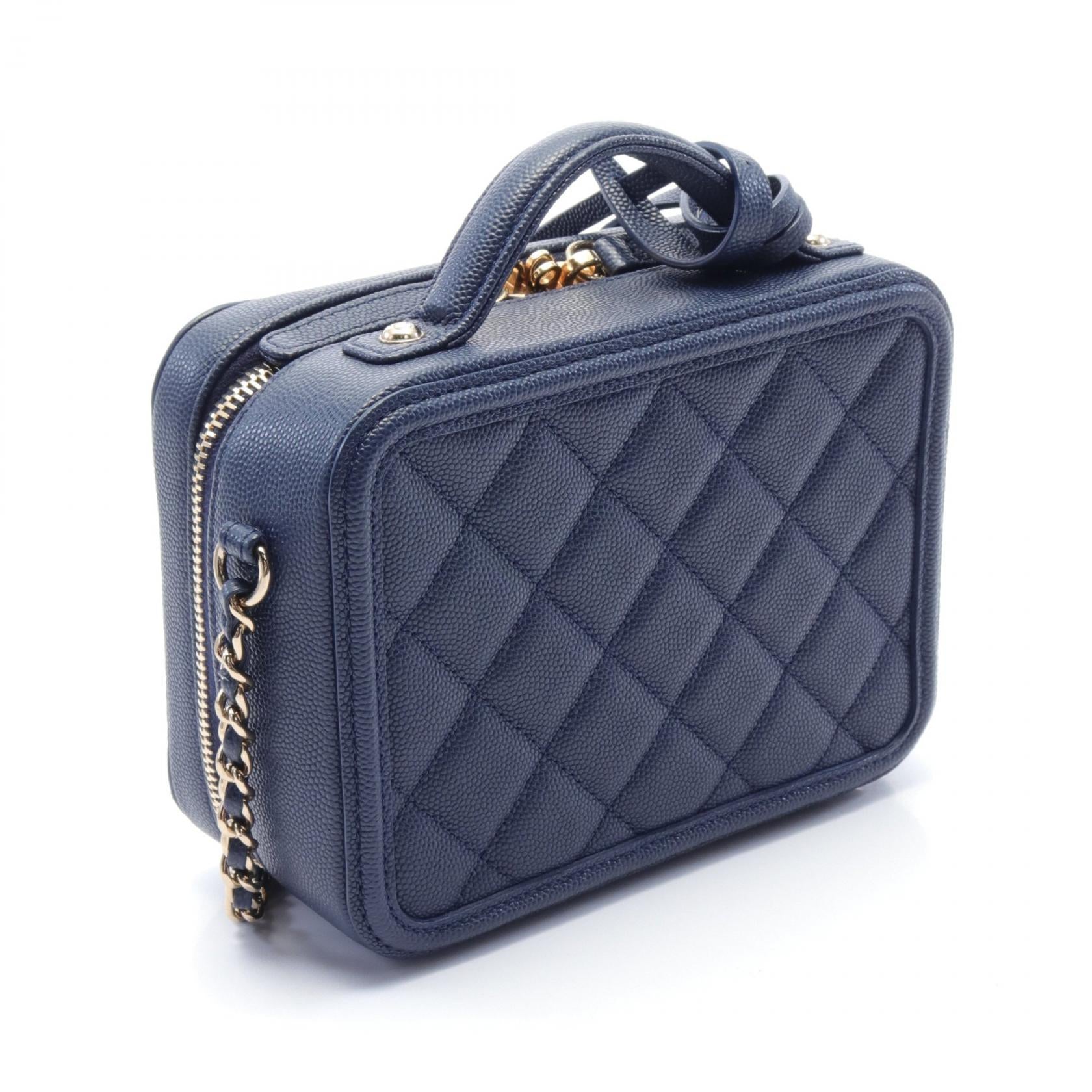 Chanel Quilted CC GHW Vanity Case Shoulder Bag Leather Vanity Bag A93344 in Great Condition