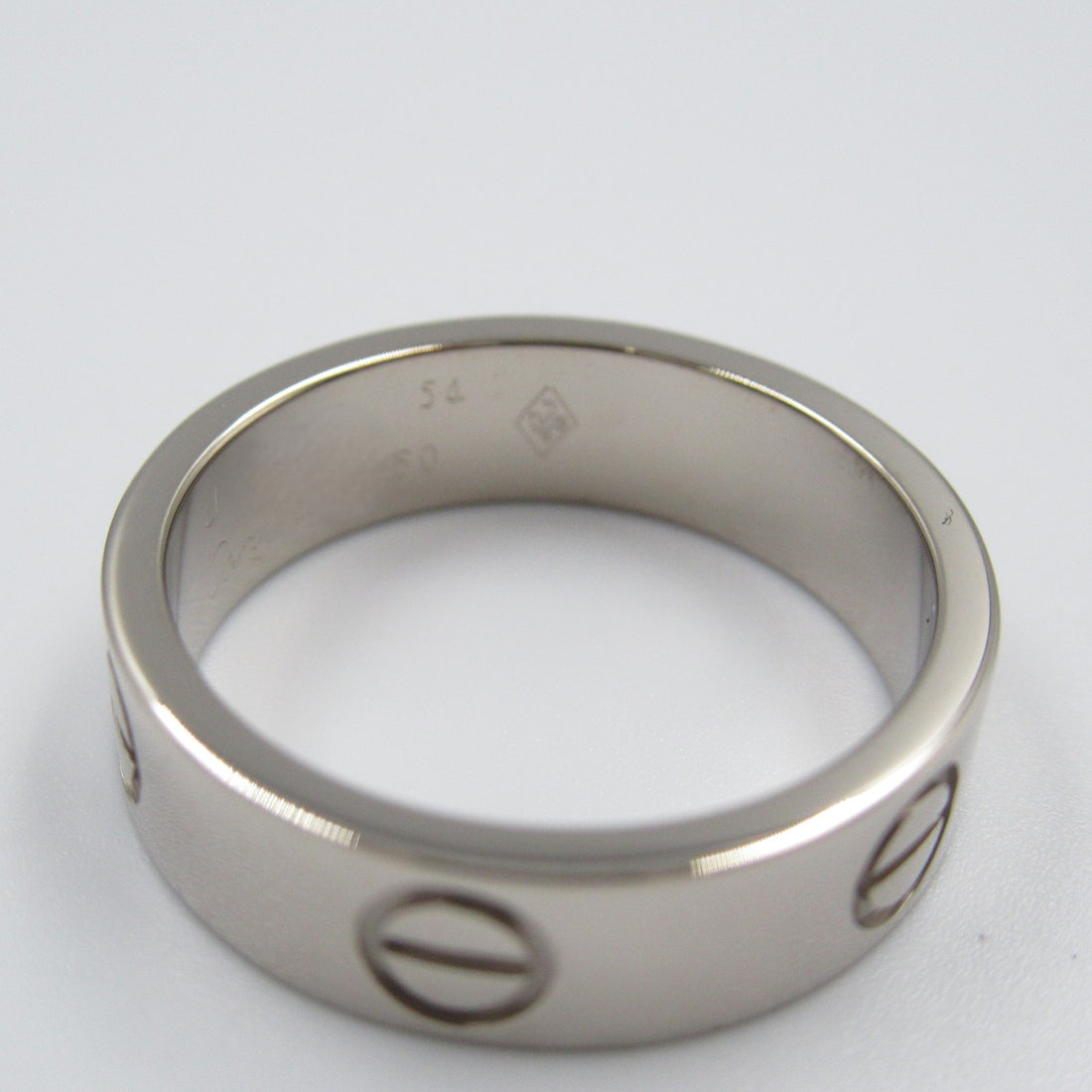 Cartier 18K Love Ring  Metal Ring in Great Condition