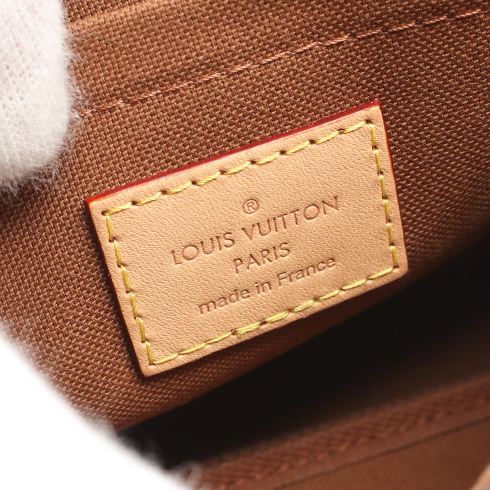 Louis Vuitton Monogram Shoulder Bag M44840