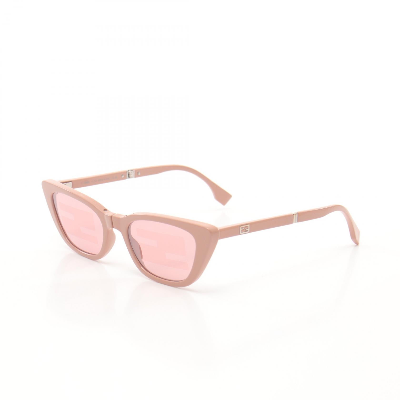 Fendi Baguette Cat Eye Sunglasses Pink