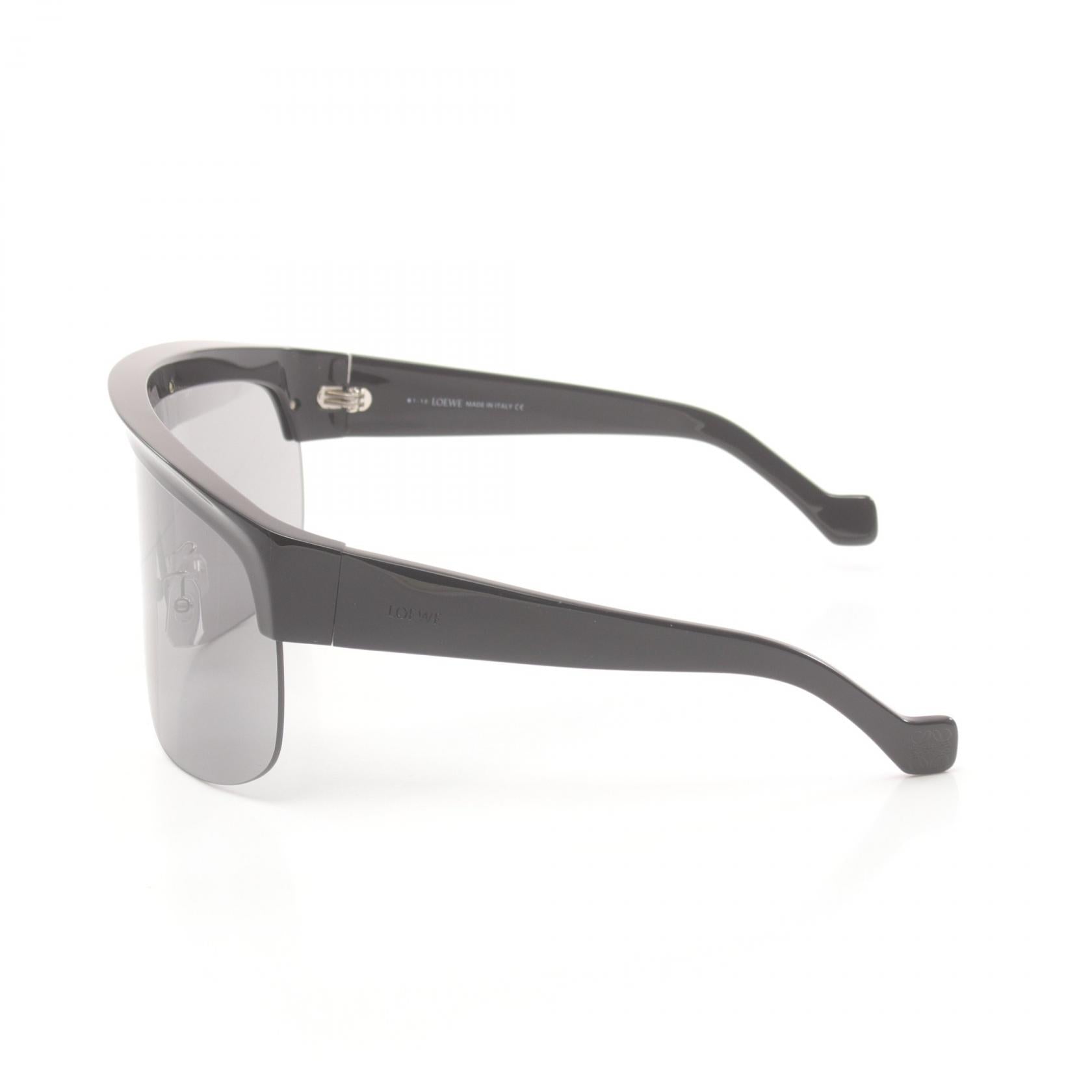 Loewe Plastic Sunglasses LW40034U