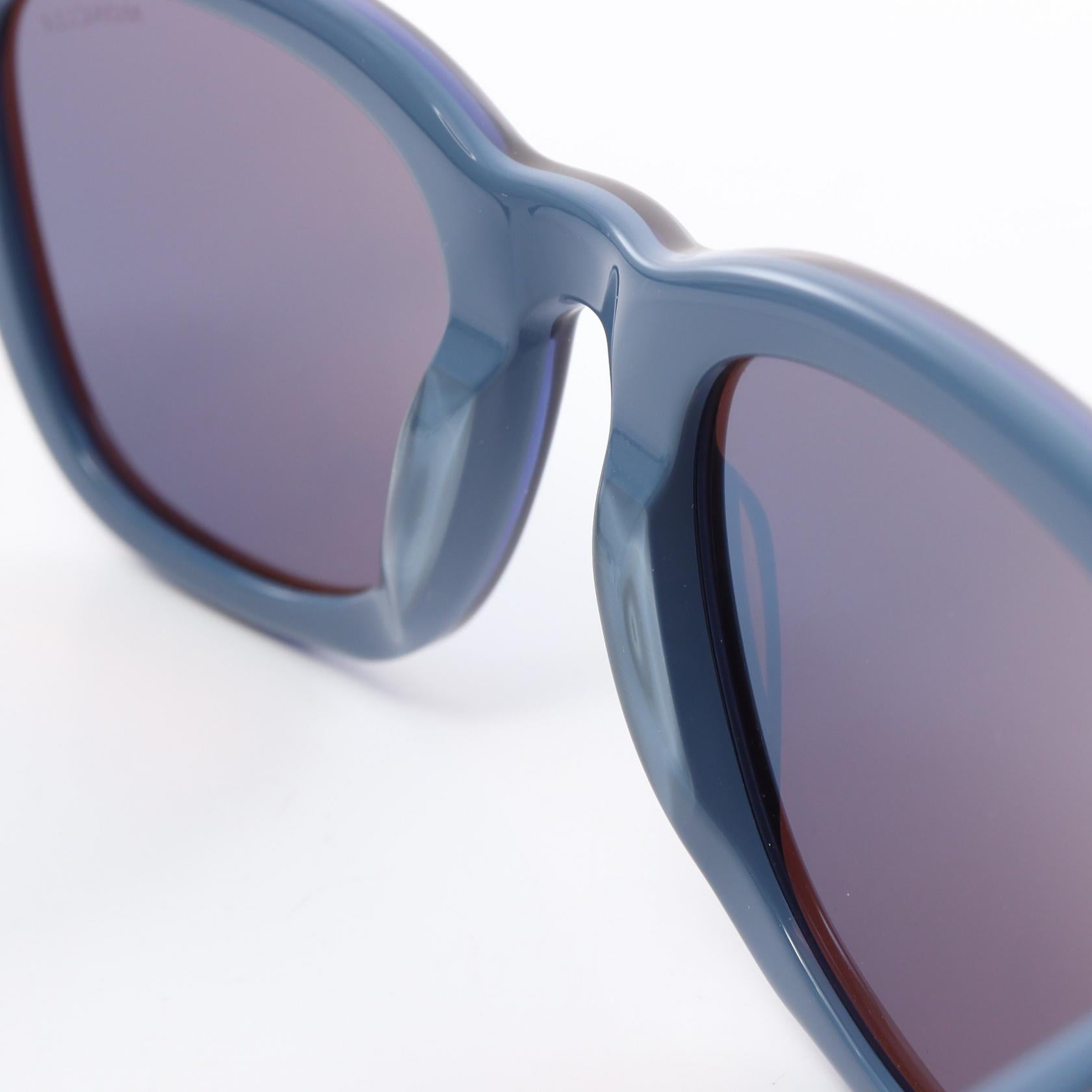 Moncler Plastic Sunglasses Blue 0118 92X