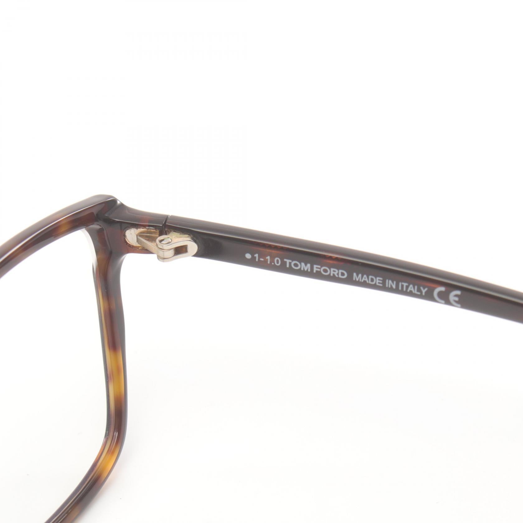 TOM FORD Eyewear Plastic Brown 5707B 052