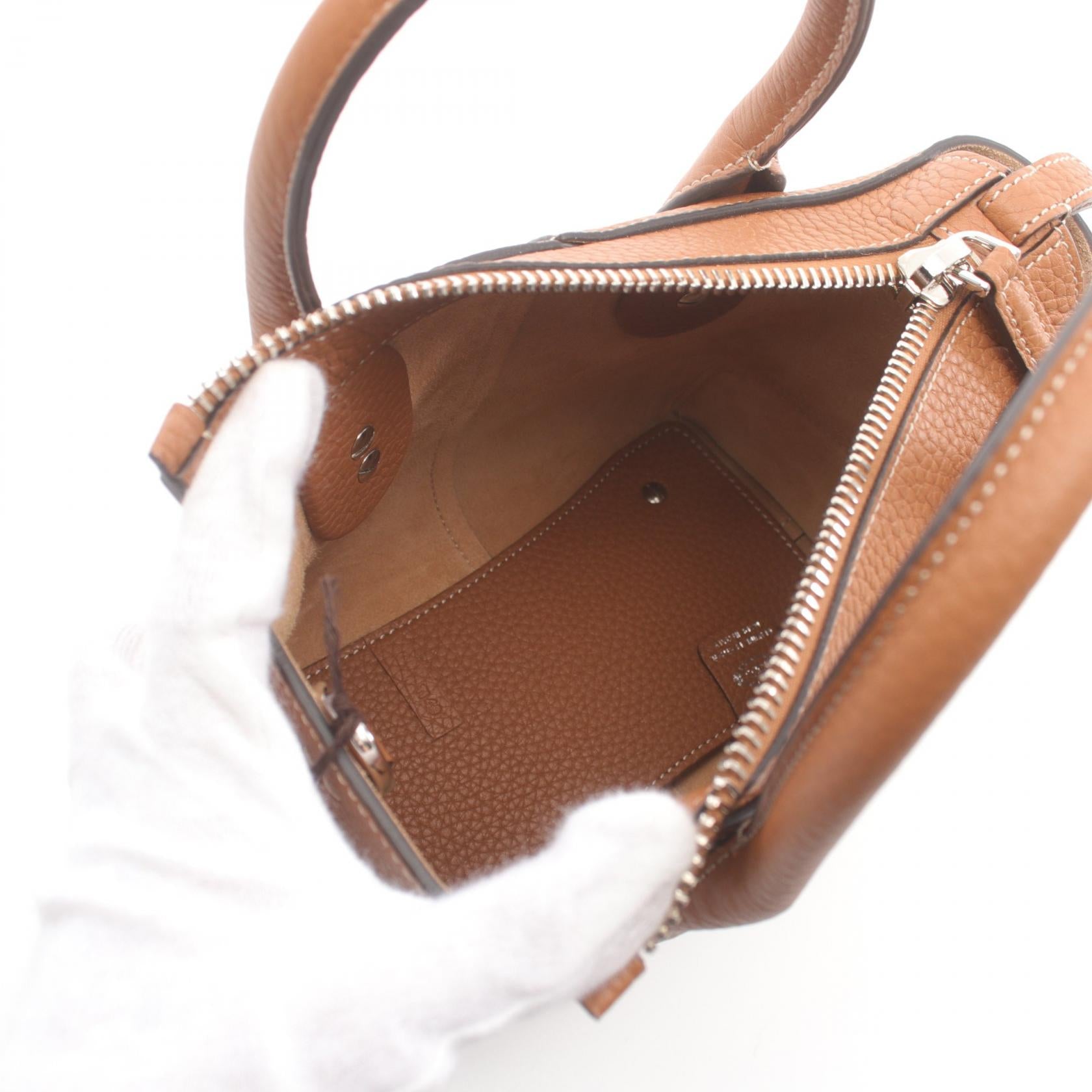 Tod's Leather Di Handbag Brown