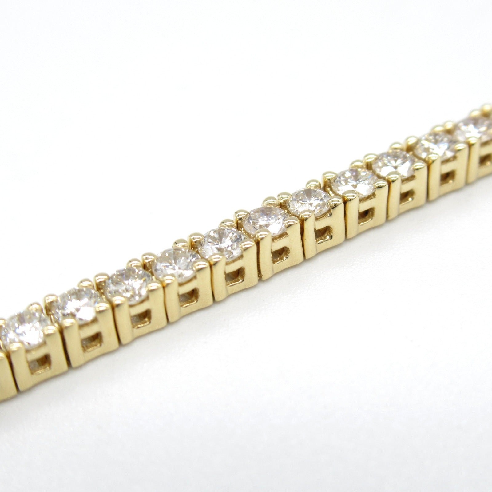 K18 Yellow Gold Diamond Bracelet Jewelry