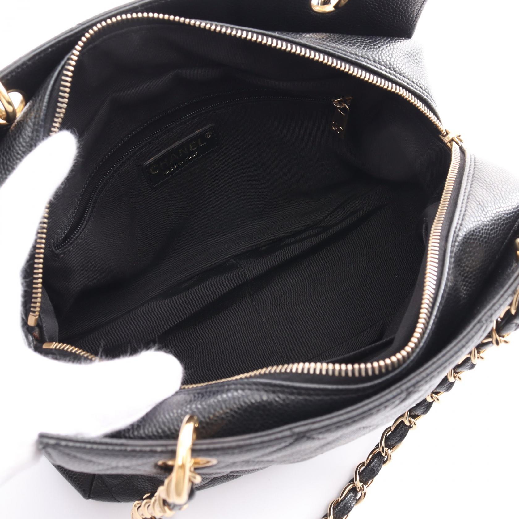 Chanel Caviar Skin Matelasse Shoulder Bag A18004