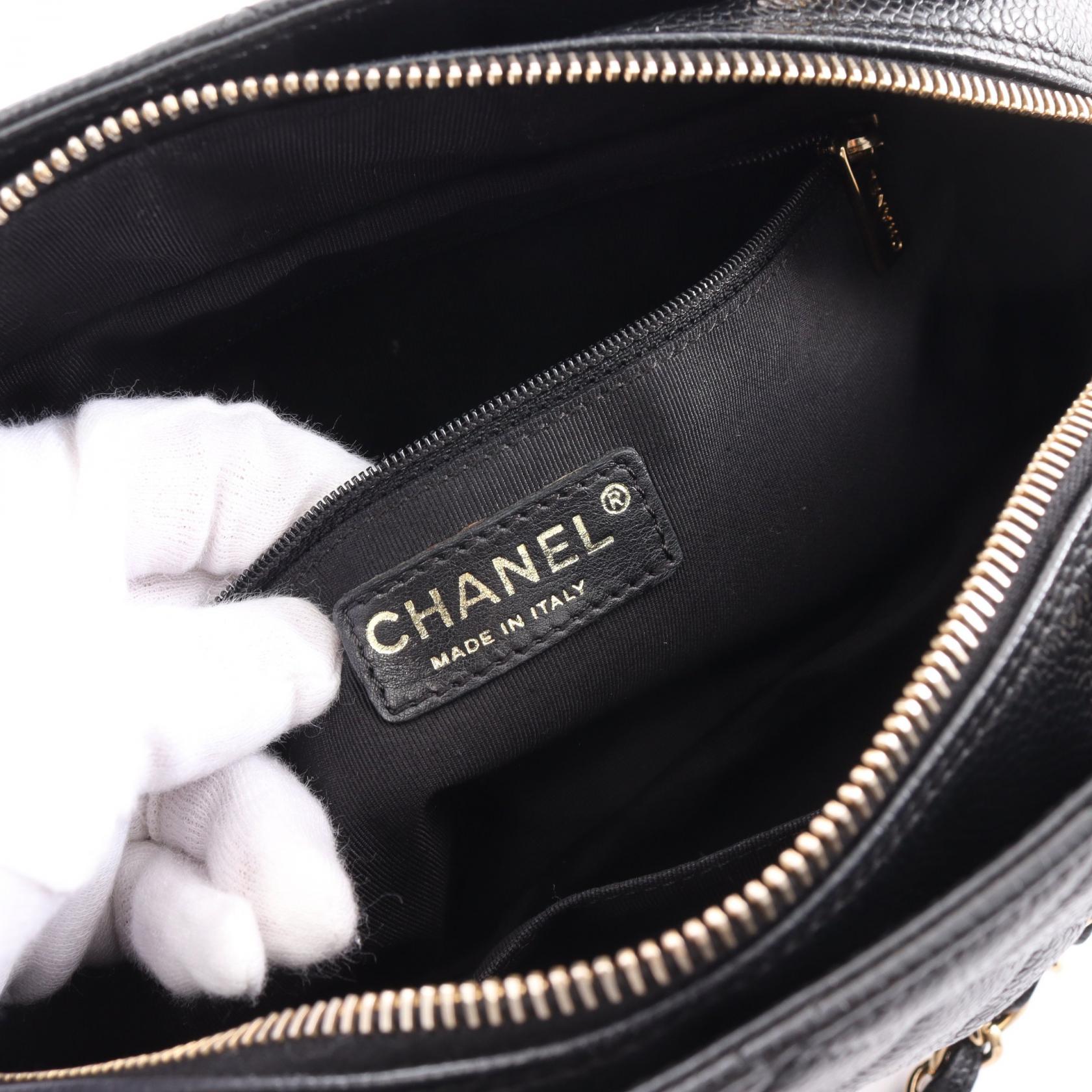 Chanel Caviar Skin Matelasse Shoulder Bag A18004