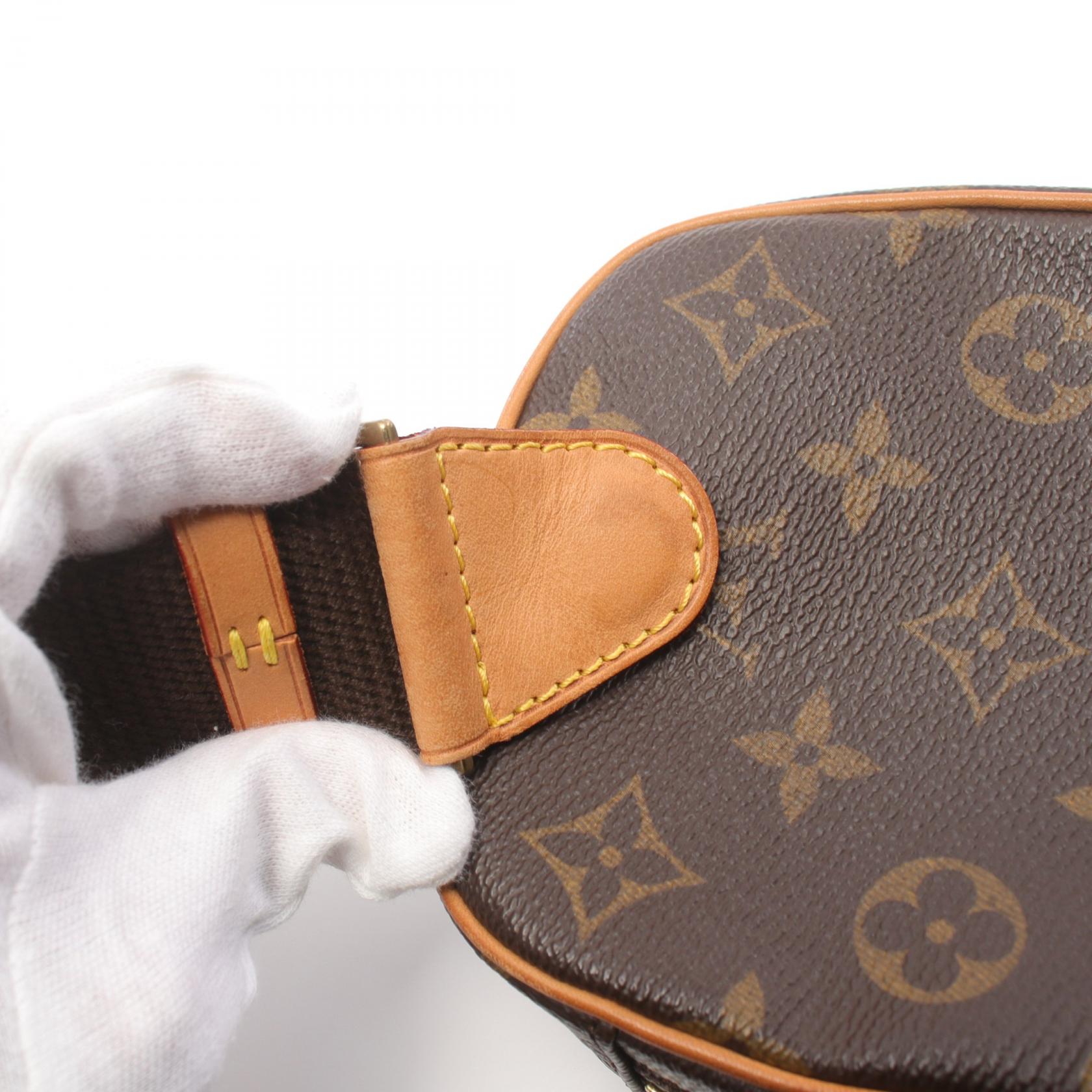 Louis Vuitton Monogram Waist Bag M51870