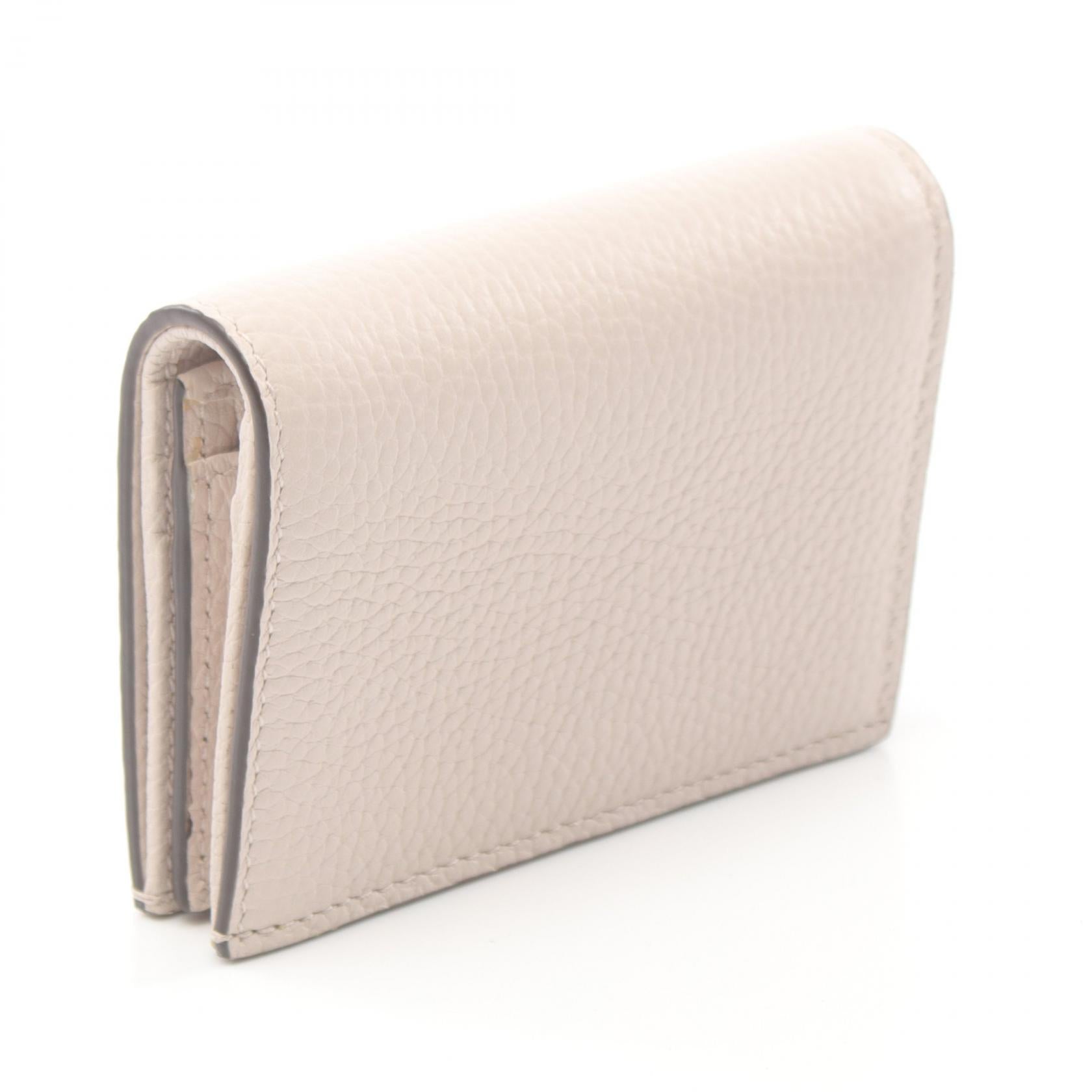 Gucci Interlocking G Leather Wallet Beige