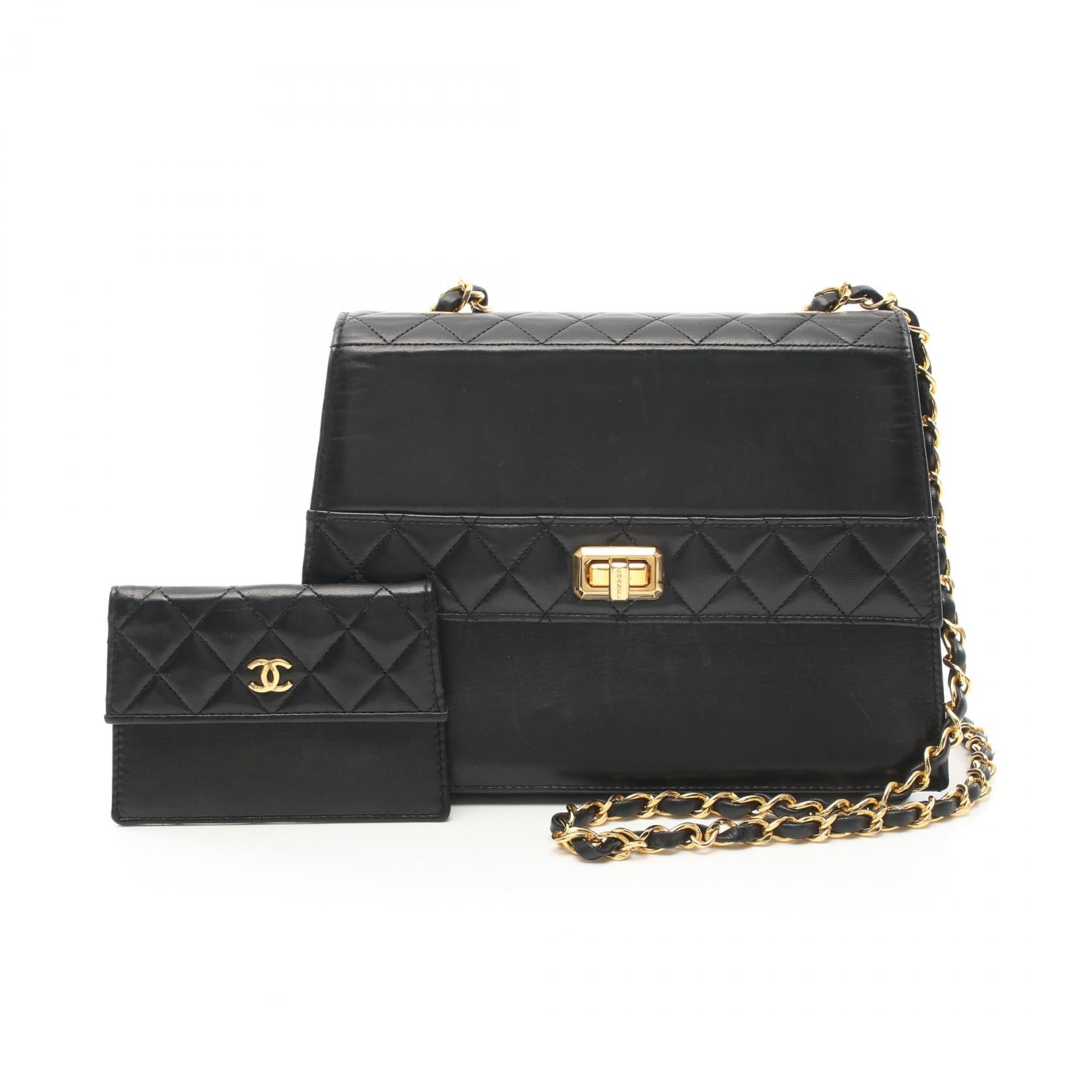 Chanel Matelasse Lambskin Shoulder Bag Black