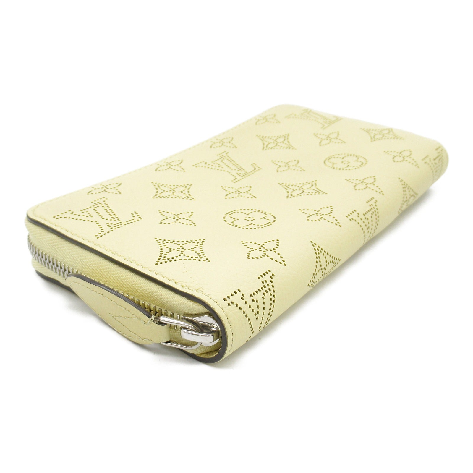 Louis Vuitton Mahina Leather Zippy Wallet M81515