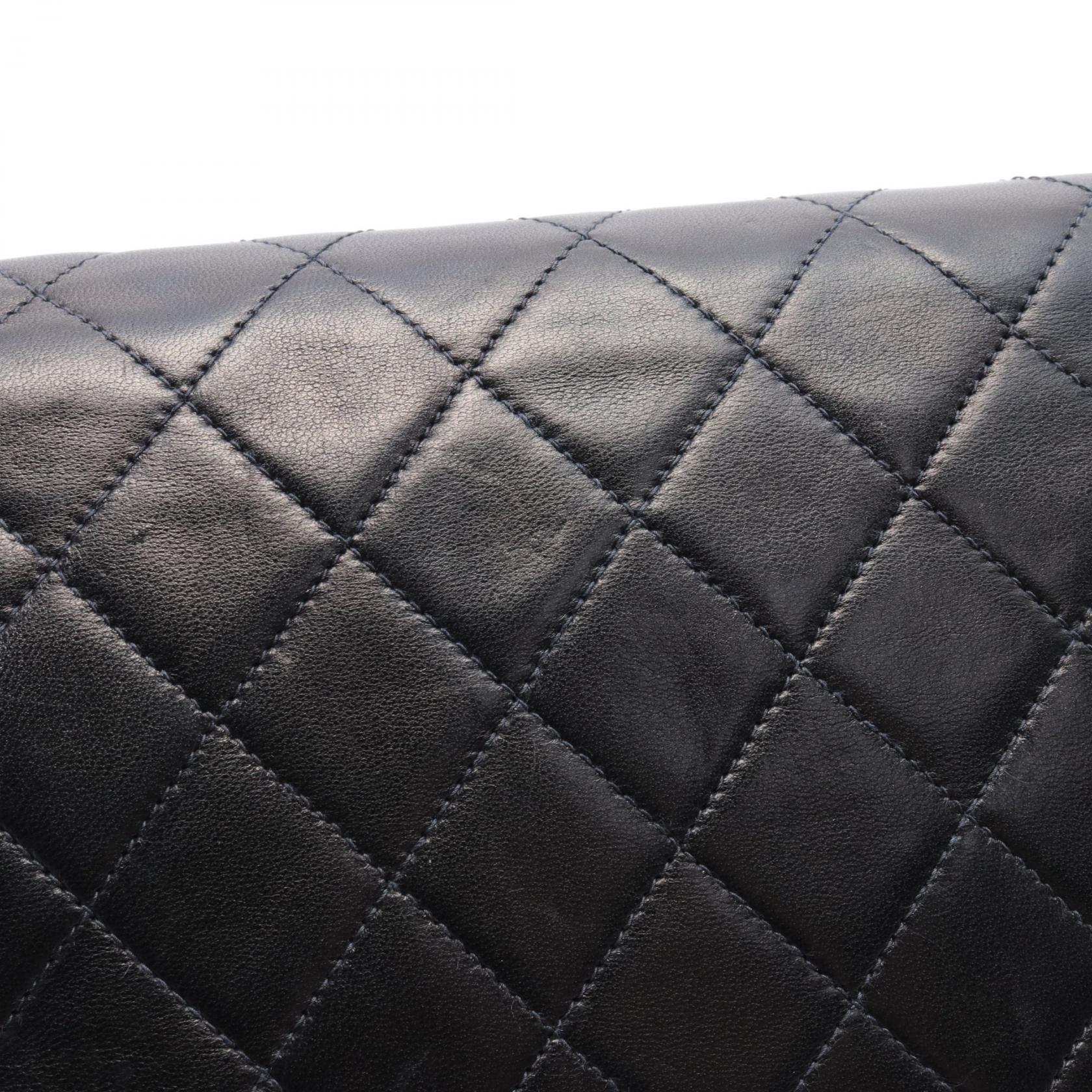 Chanel Lambskin Matelasse Shoulder Bag A03568