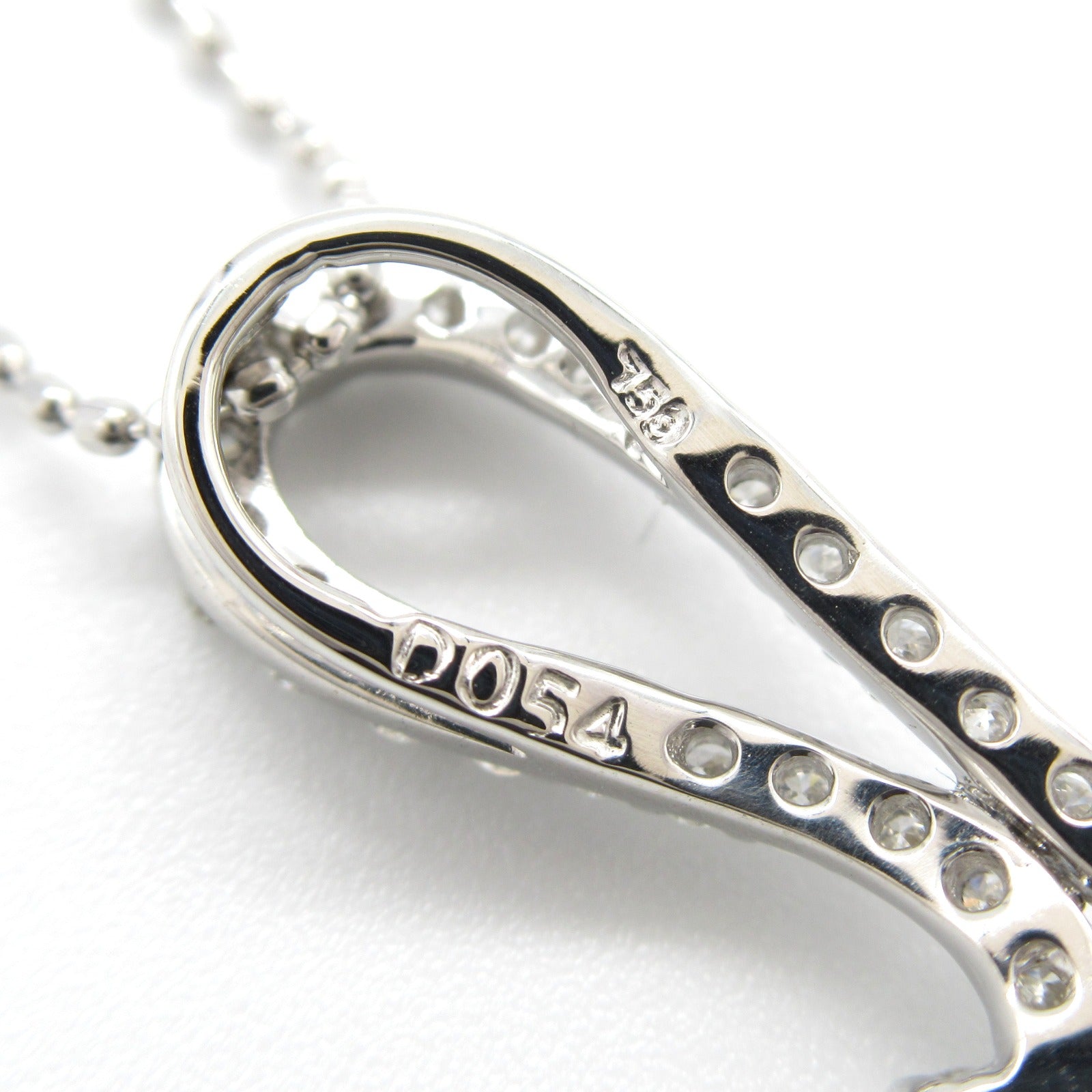 K18WG White Gold Diamond Necklace