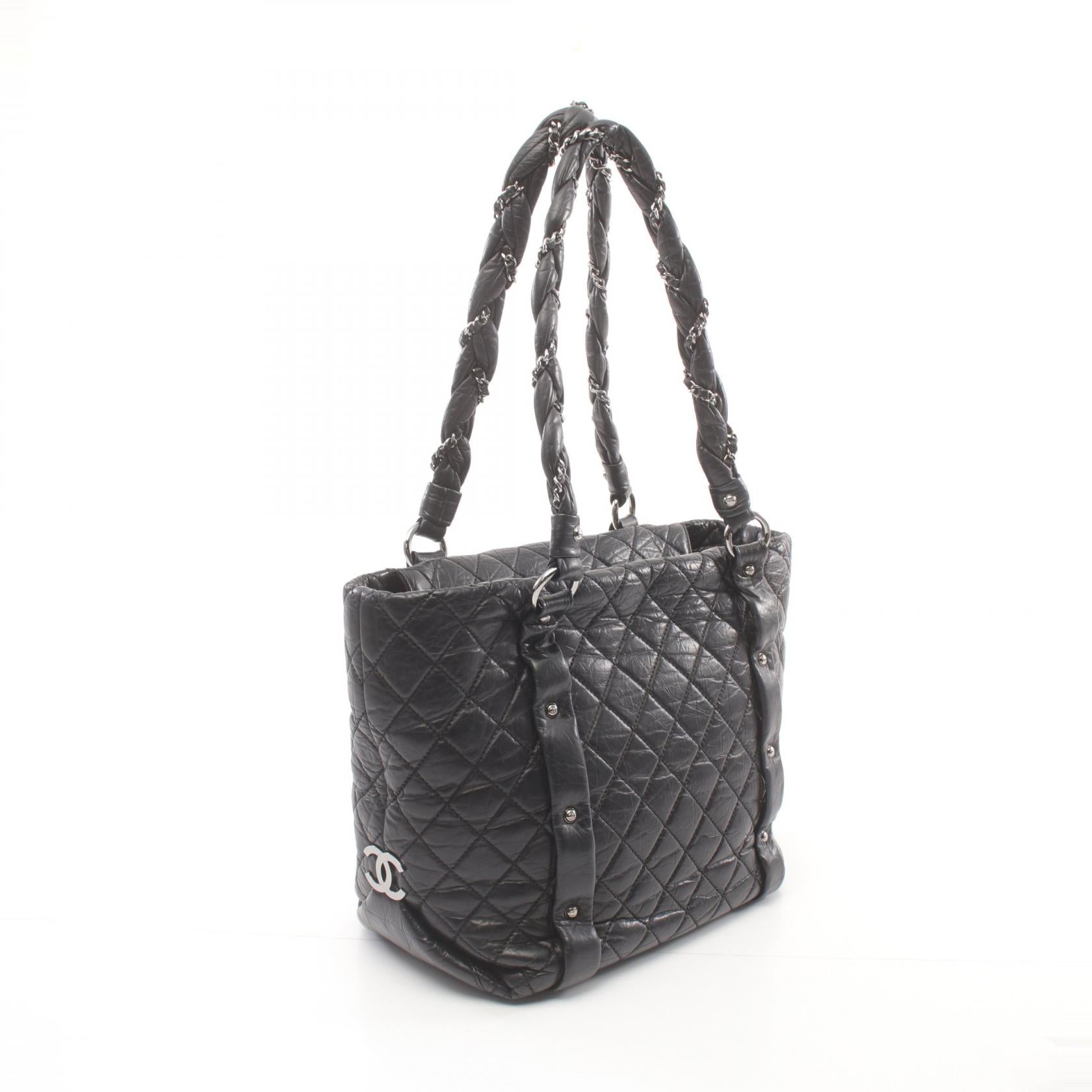 Chanel Bubble Quilted Leather Tote Bag Leather Tote Bag DH82330 in Great Condition