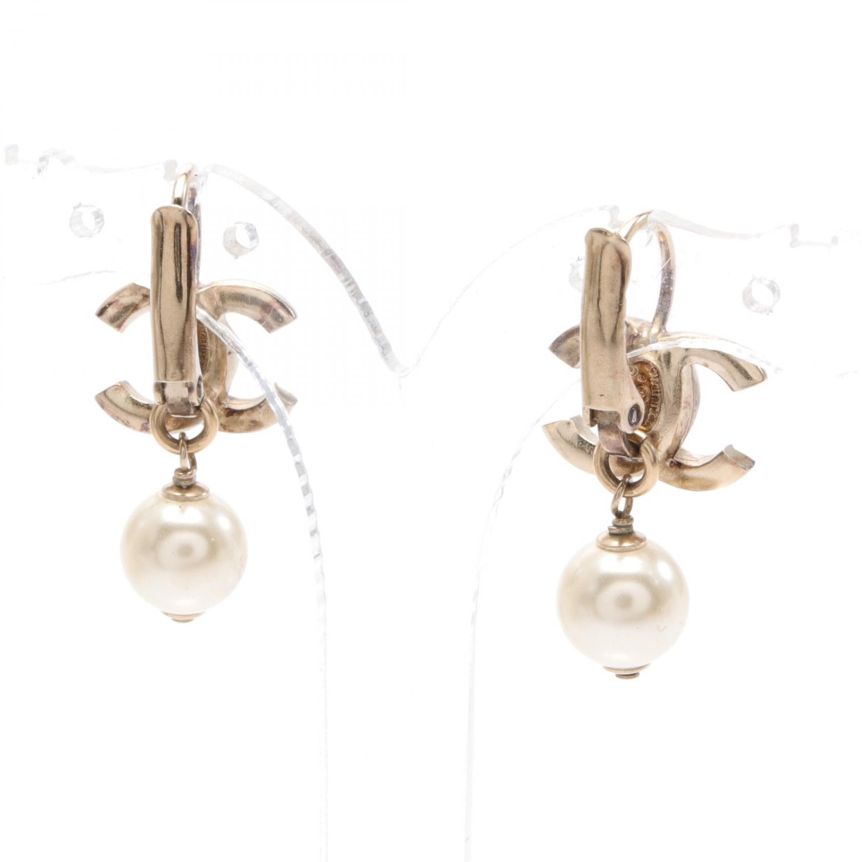 Chanel CC Rhinestones Pearl Drop Earrings Metal Earrings in Very Good Condition