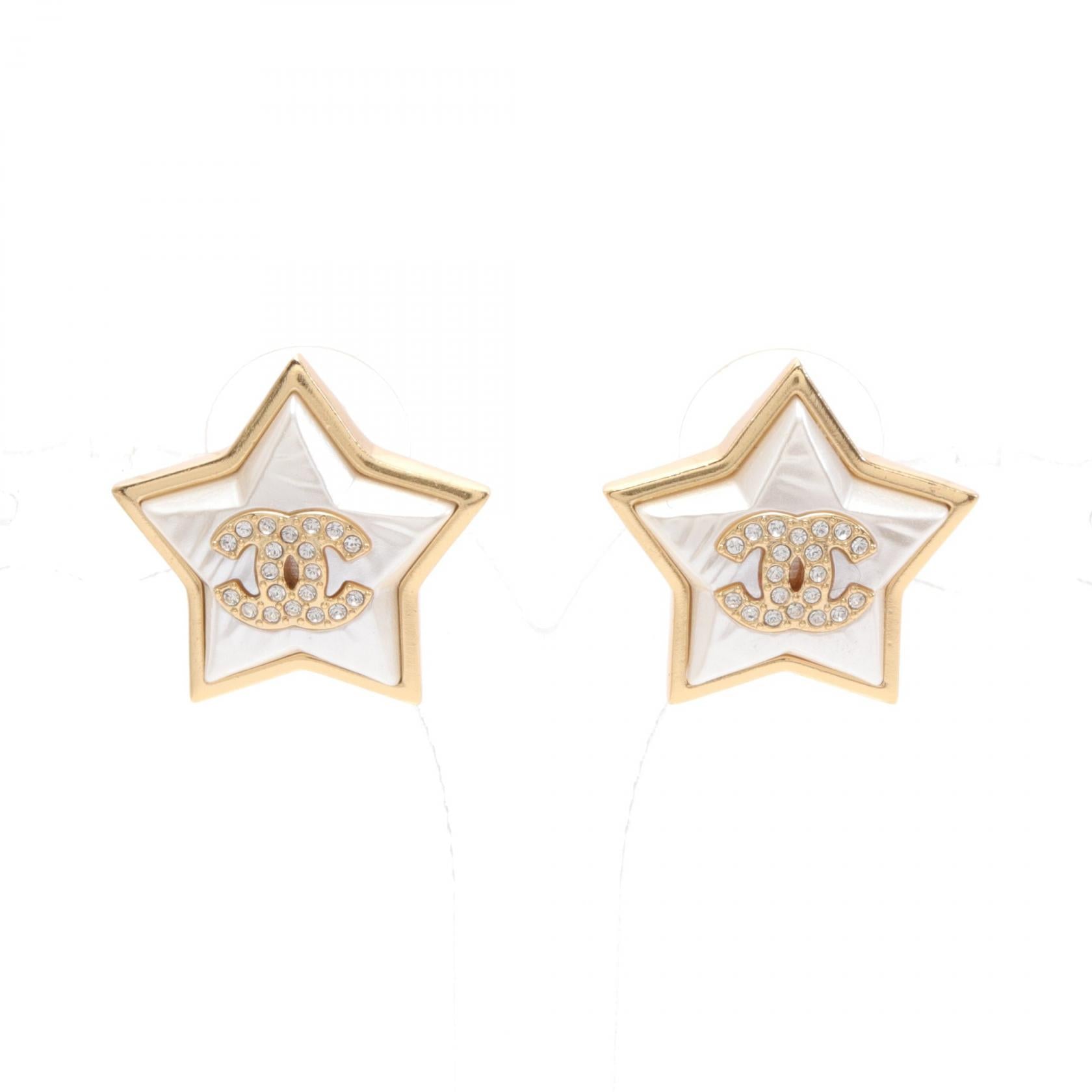 Chanel CC Star Resin Stud Earrings  Metal Earrings in Great Condition