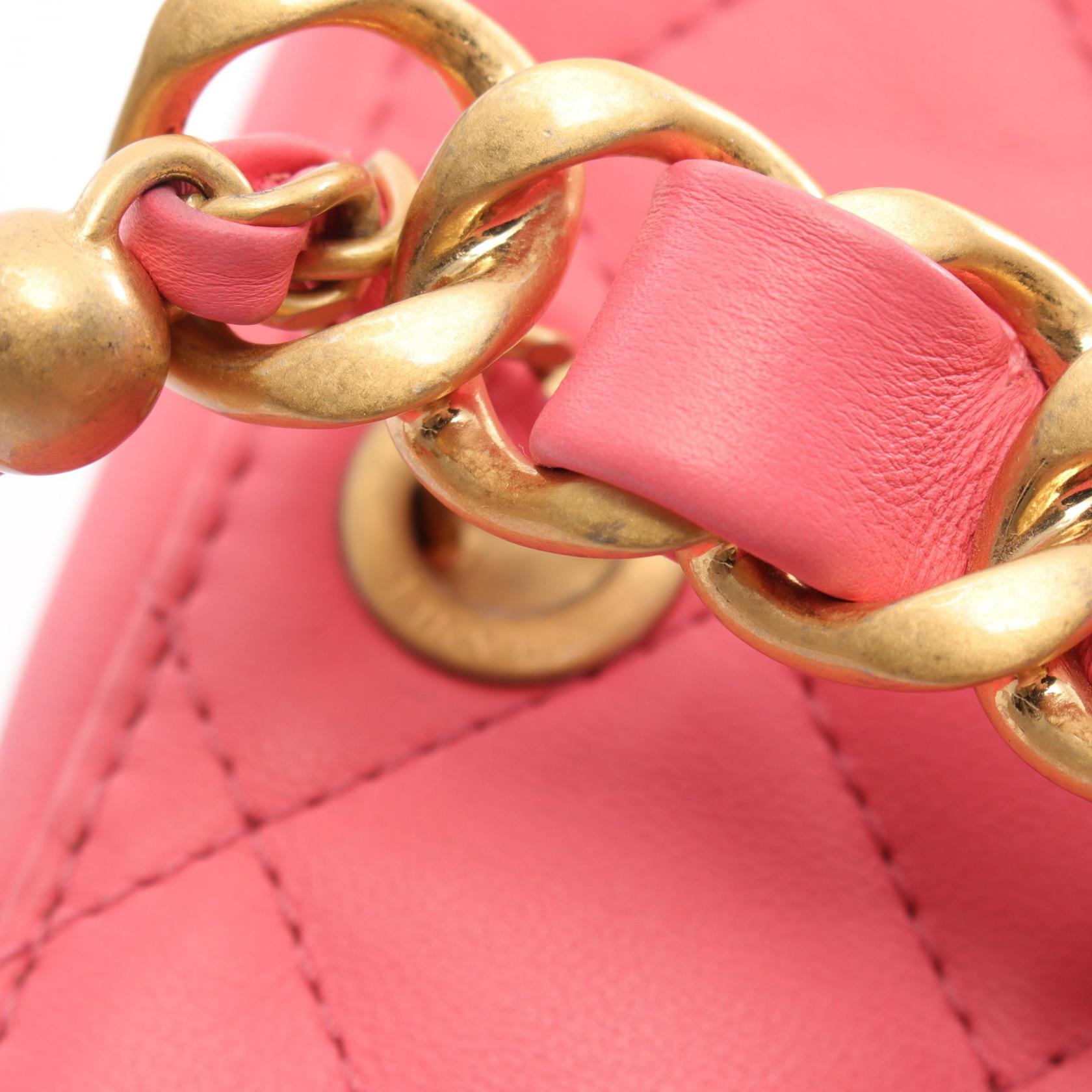 Chanel Matelasse Lambskin Shoulder Bag Pink