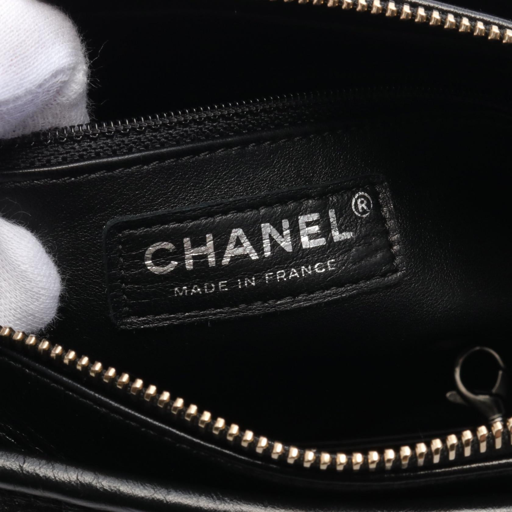 Chanel Gabrielle De Chanel Small Hobo Shoulder Bag Leather Shoulder Bag A91810 in Great Condition