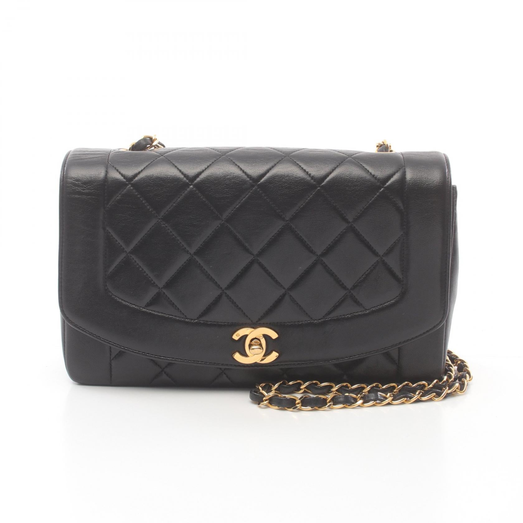 Chanel Diana Flap Lambskin Shoulder Bag A01165