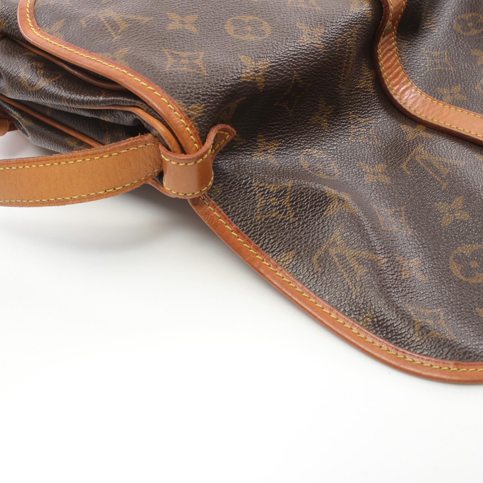 Louis Vuitton Monogram Saumur 30 Shoulder Bag M42256