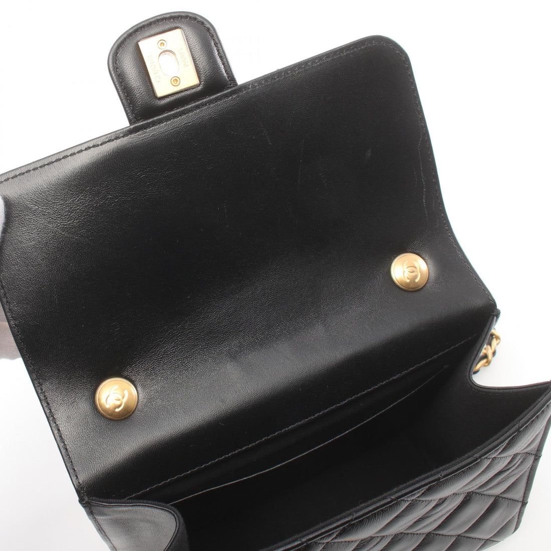 Chanel Leather Matelasse Shoulder Bag Black