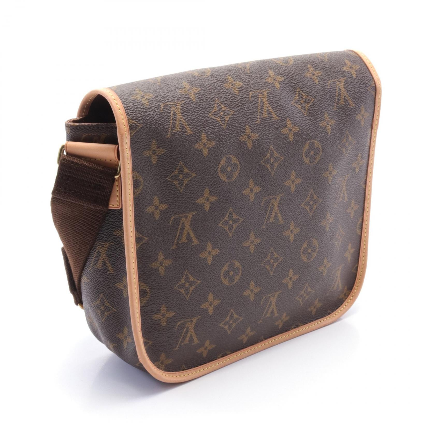 Louis Vuitton Monogram Messenger PM Bag M40106