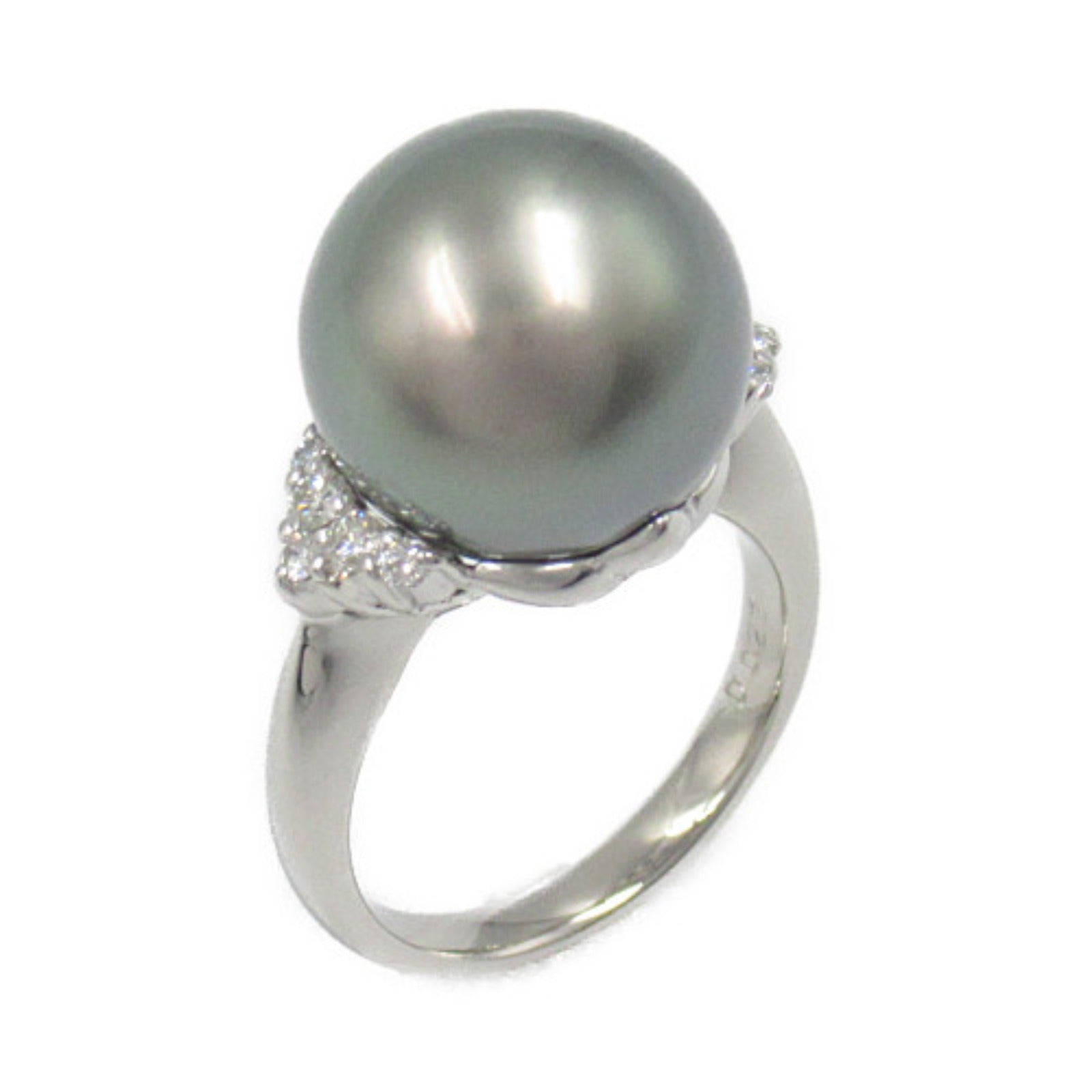 Platinum Diamond Black Pearl Ring