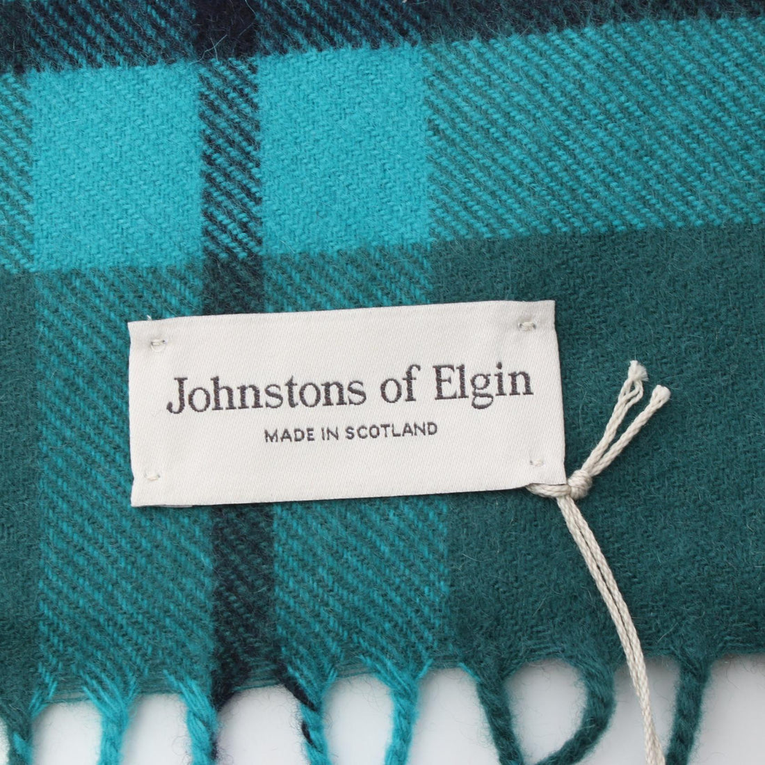 Johnstons Cashmere Scarf Green WA56KU0119