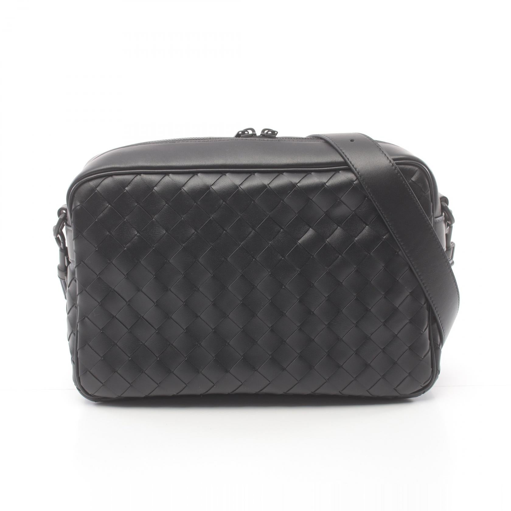 Bottega Veneta Intrecciato Medium Camera Bag