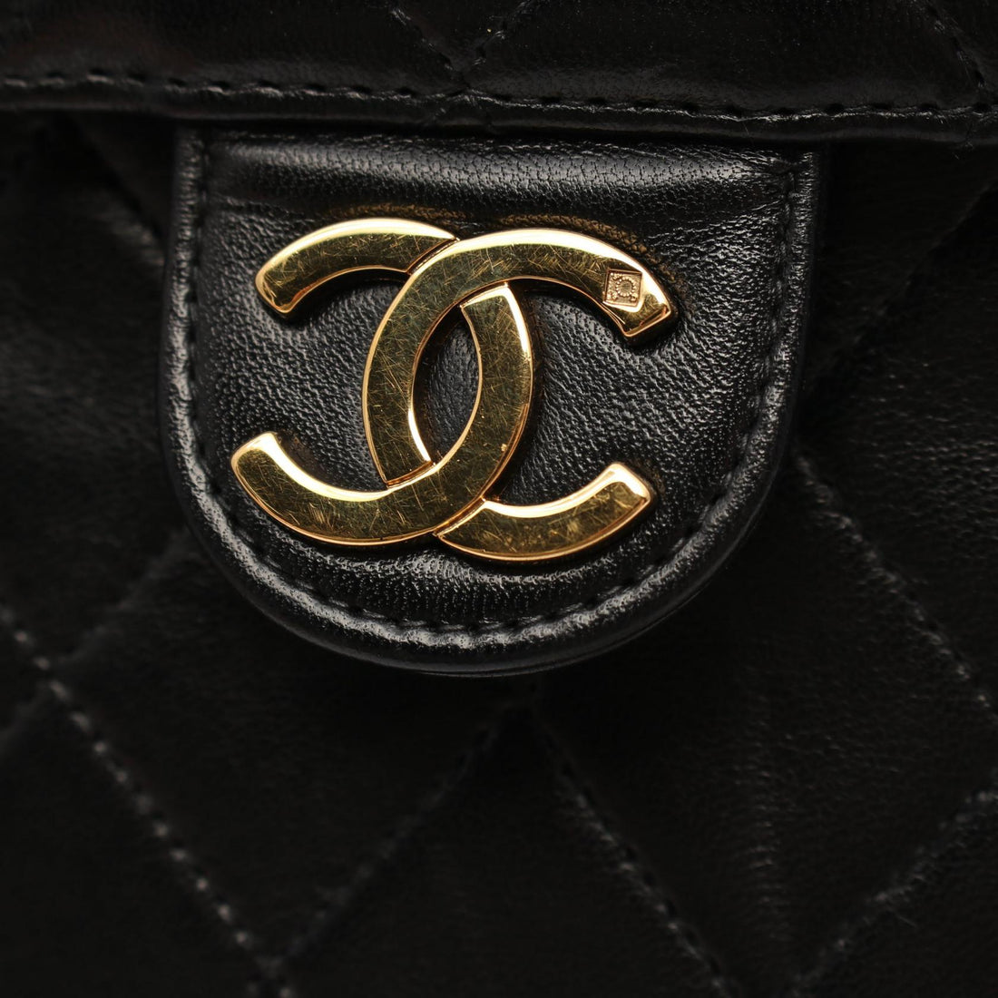 Chanel Matelasse Lambskin Shoulder Bag Black