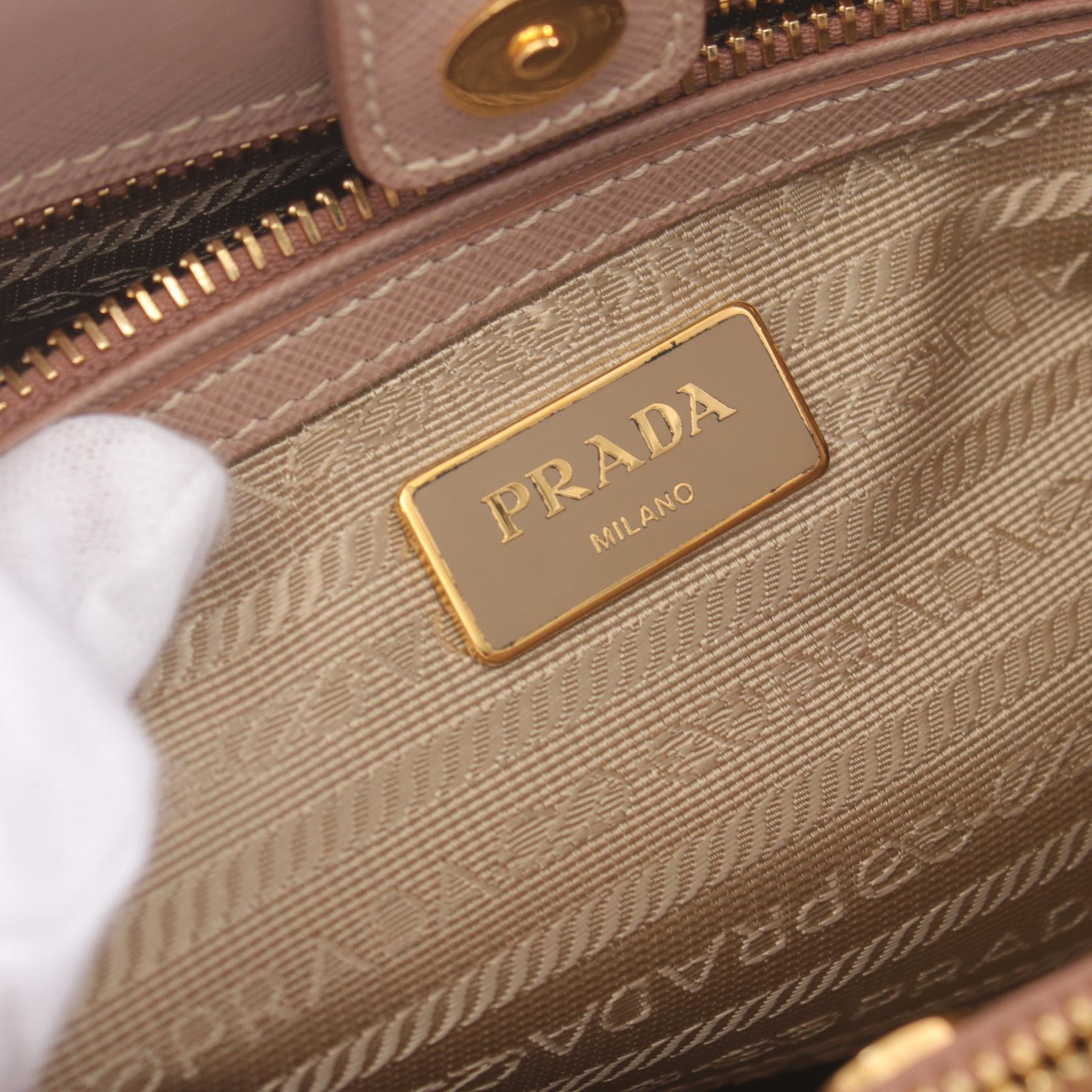 Prada Saffiano Lux Galleria Handbag BN1874