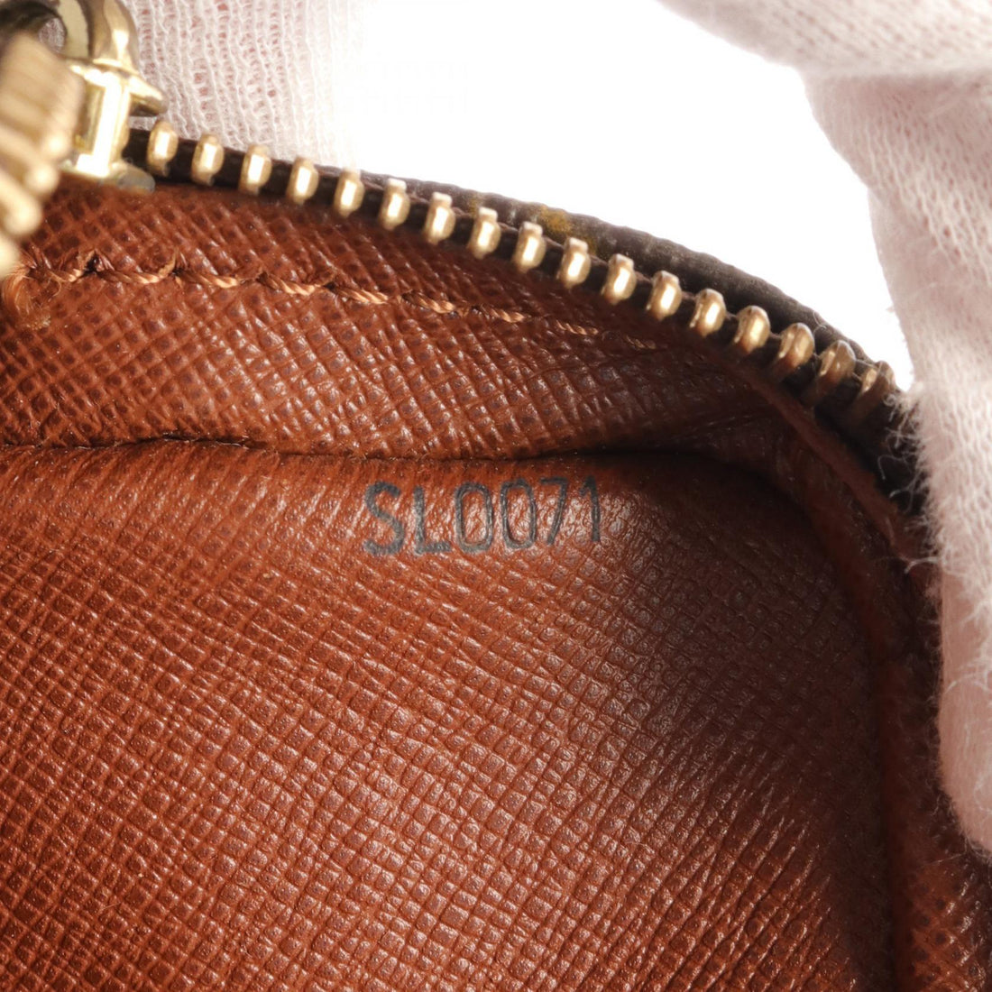 Louis Vuitton Monogram Shoulder Bag M51828