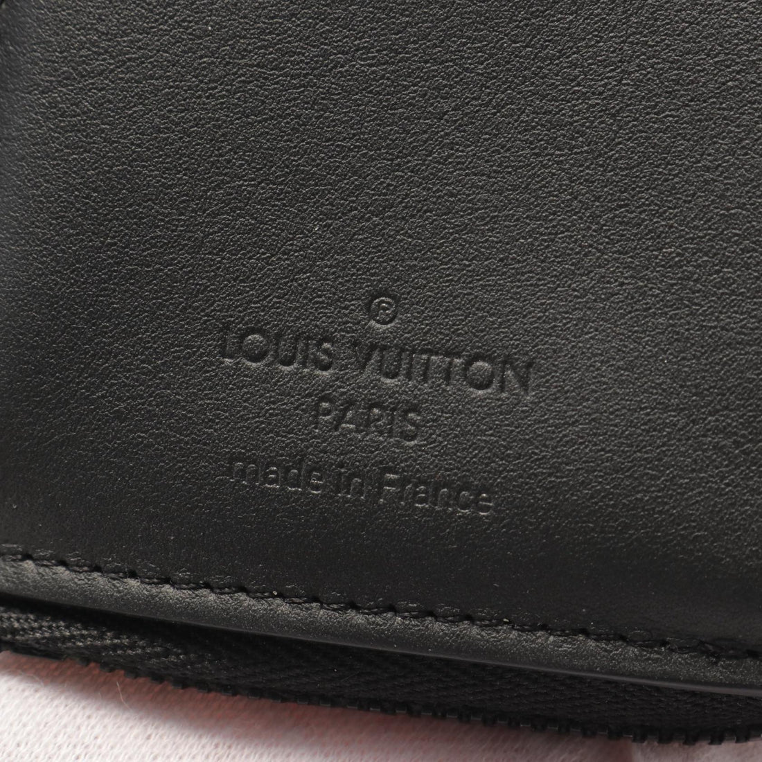 Louis Vuitton Monogram Leather Trifold Wallet M82556