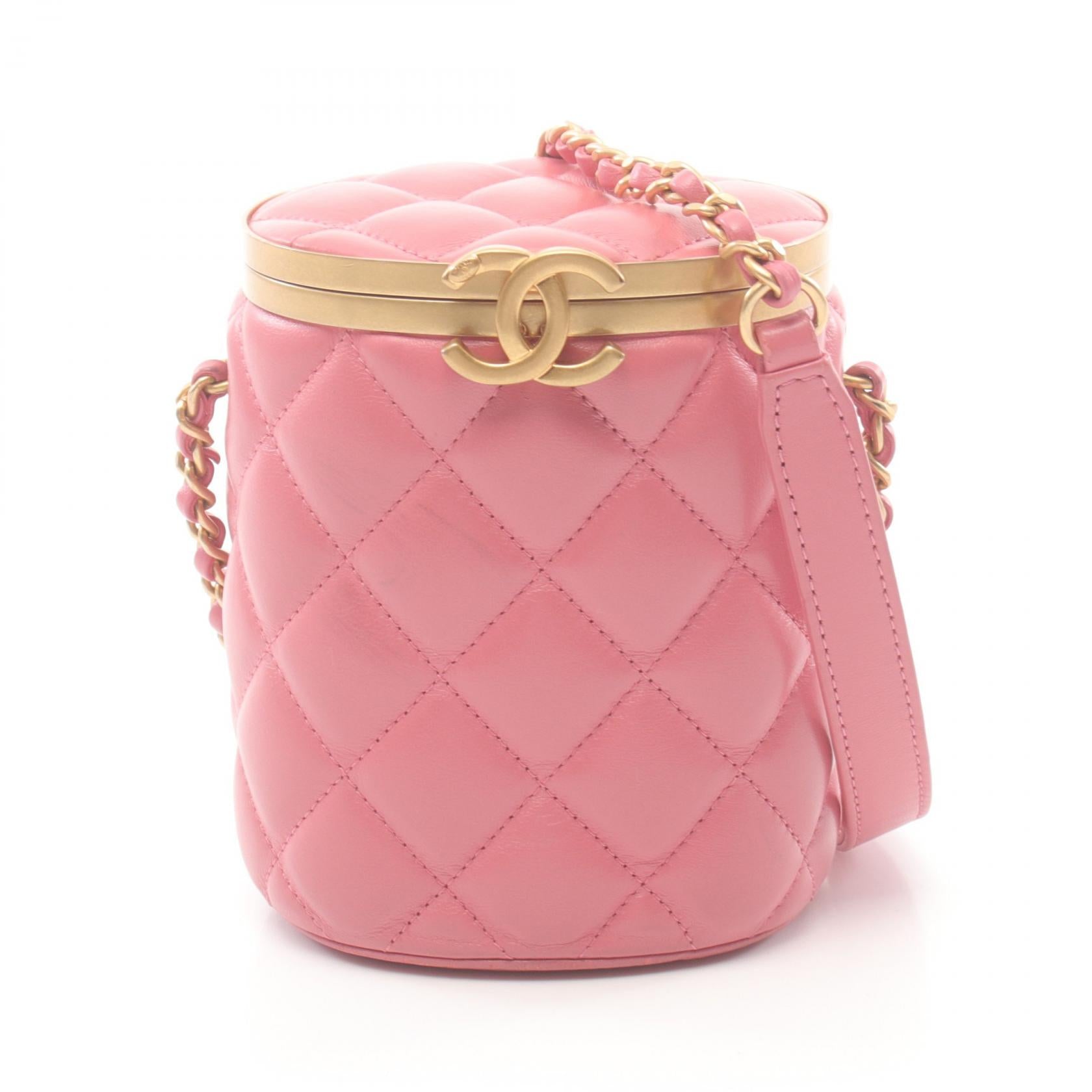 Chanel Lambskin Matelasse Shoulder Bag Pink