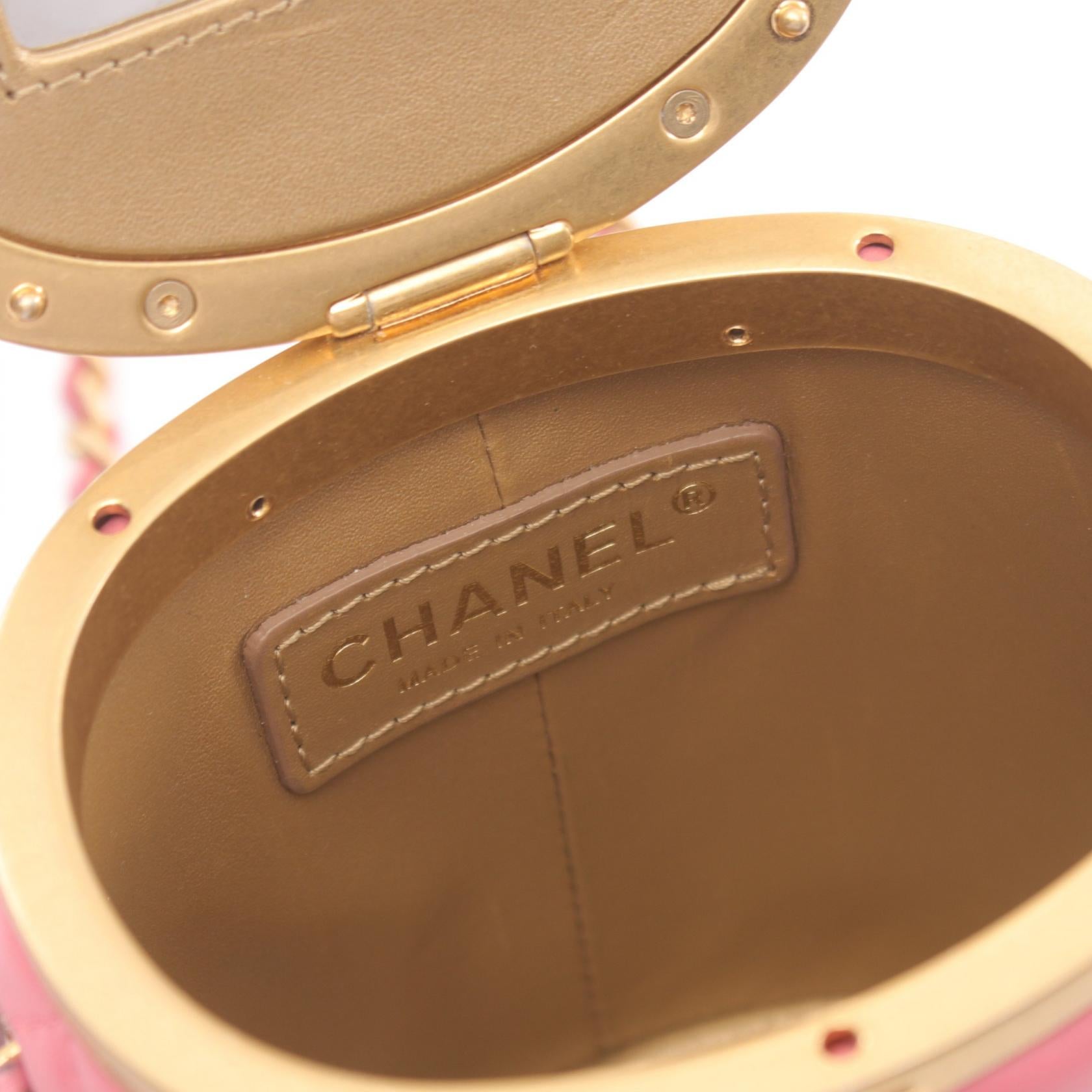 Chanel Lambskin Matelasse Shoulder Bag Pink