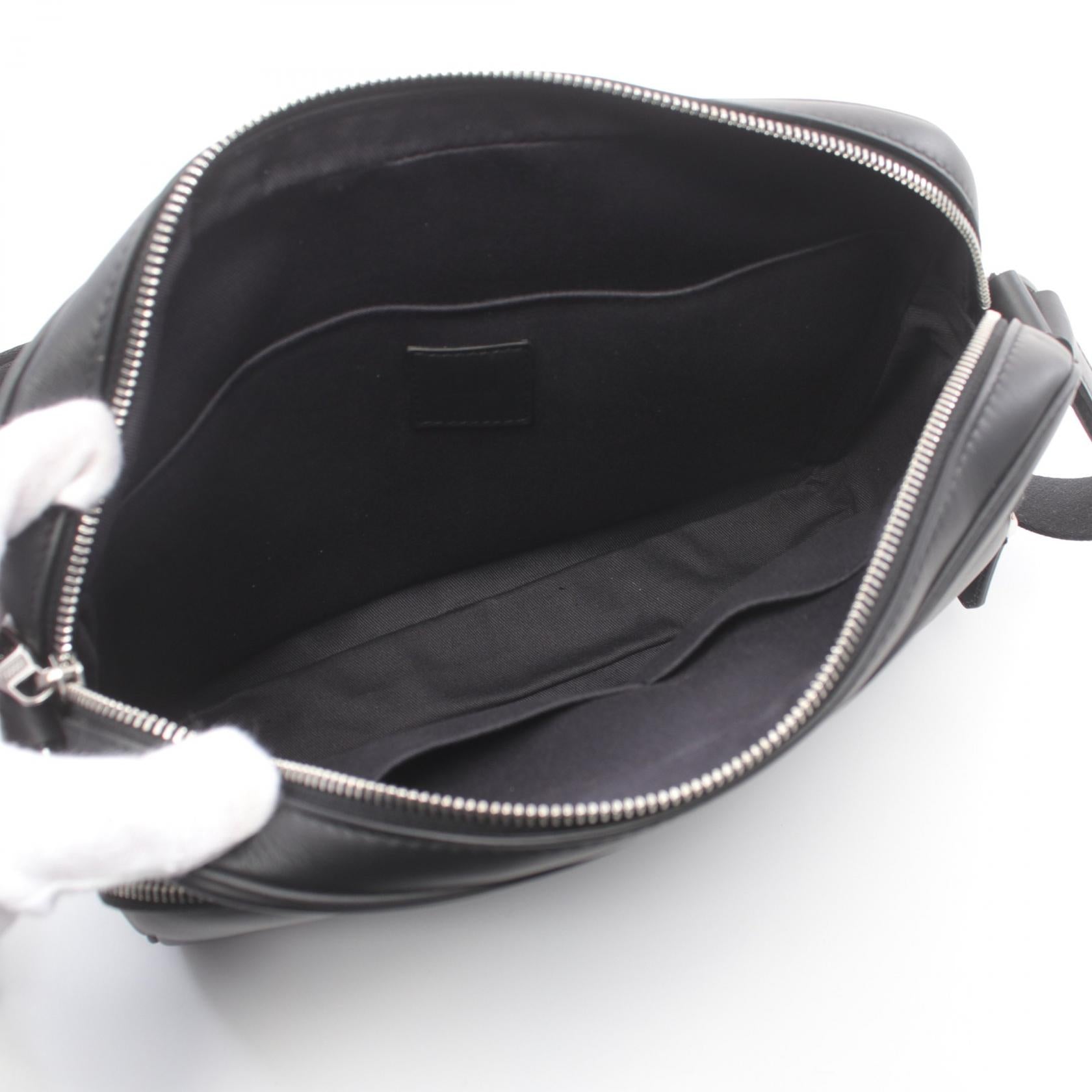 Dunhill Leather Shoulder Bag Black