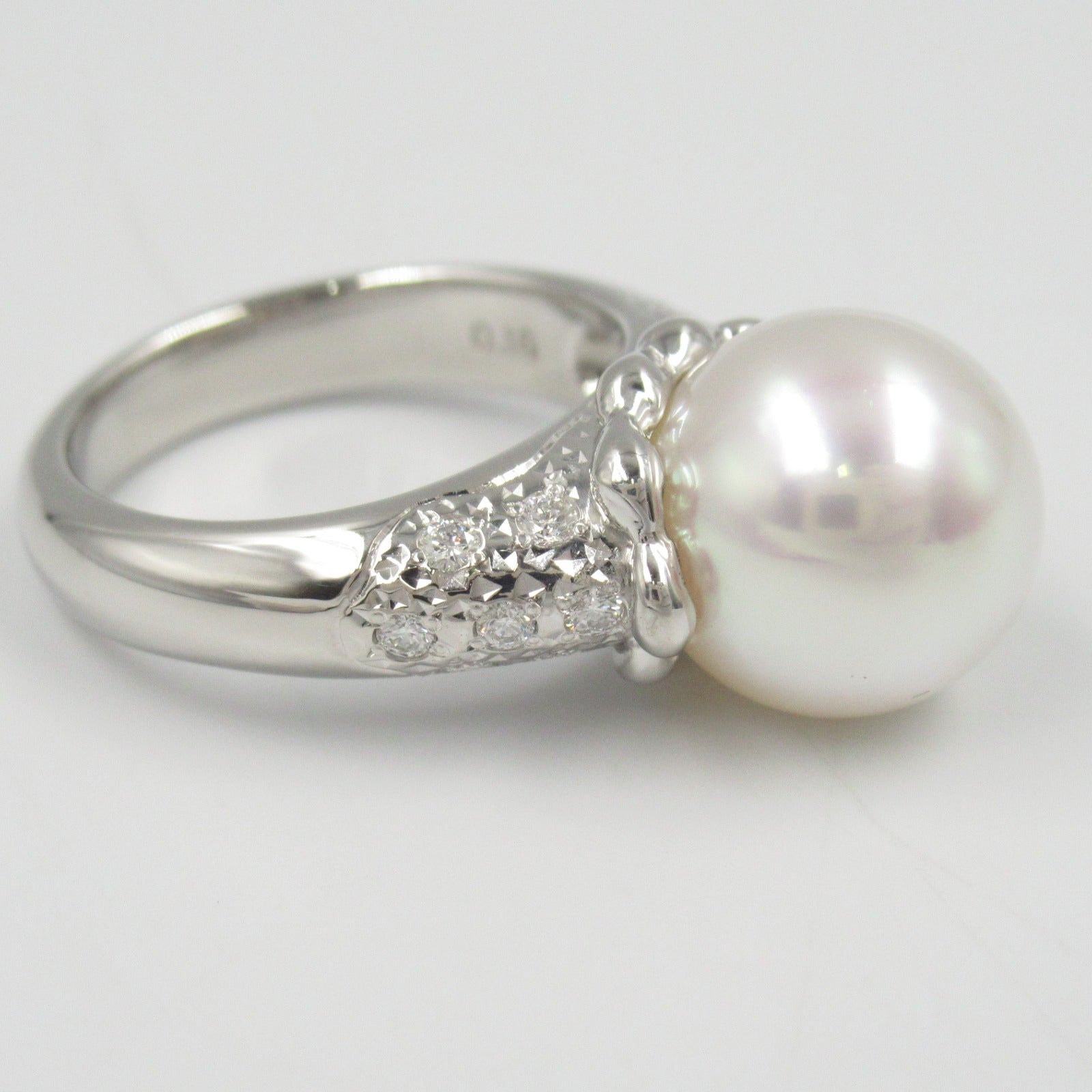 Tasaki Pt900 Platinum Diamond Akoya Pearl Ring