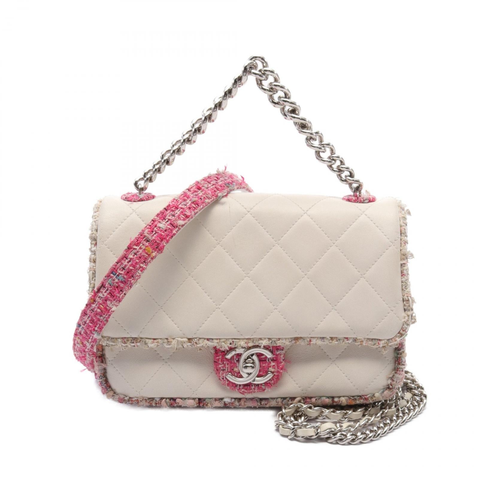 Chanel Matelasse Leather Fabric Shoulder Bag