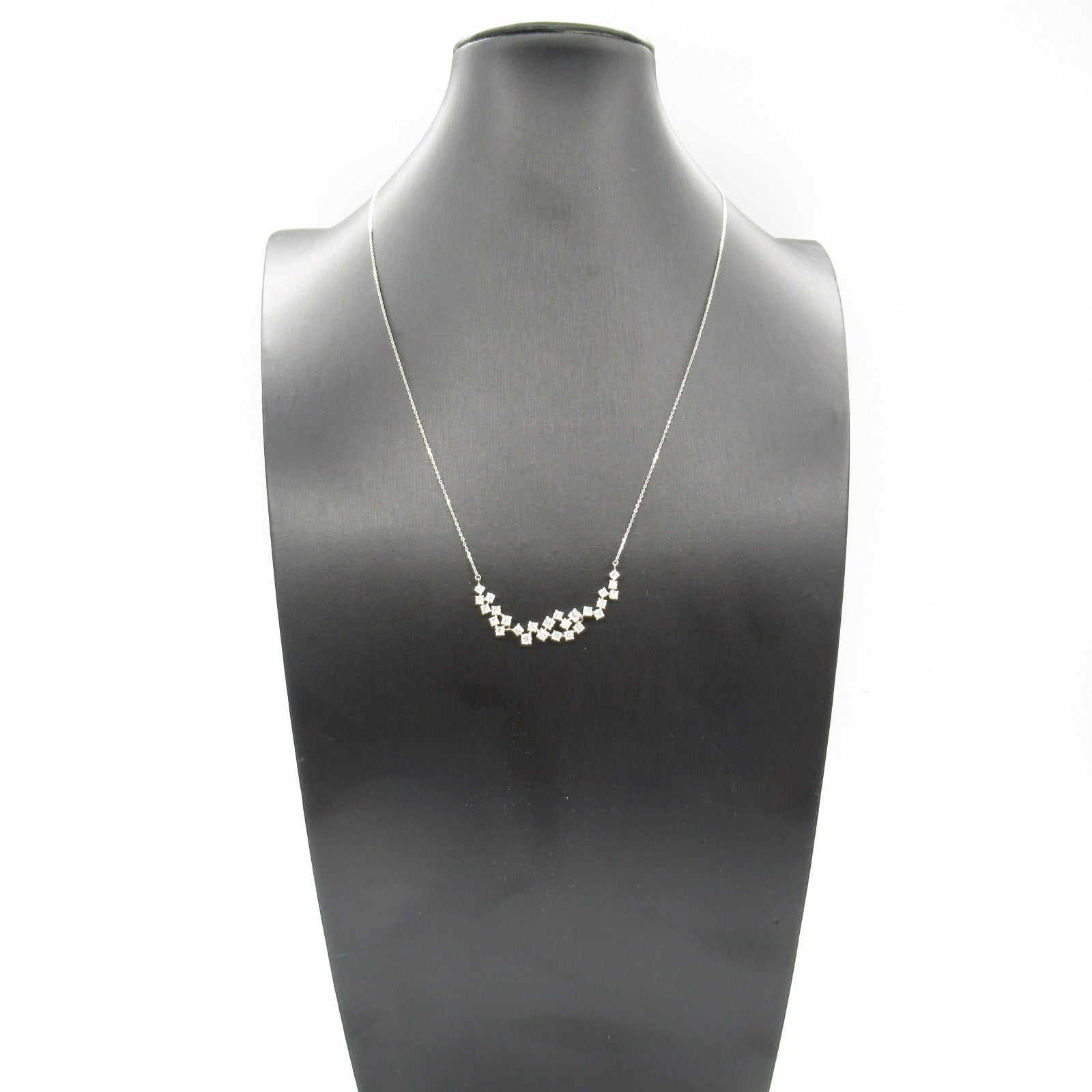 K18WG White Gold Diamond Necklace