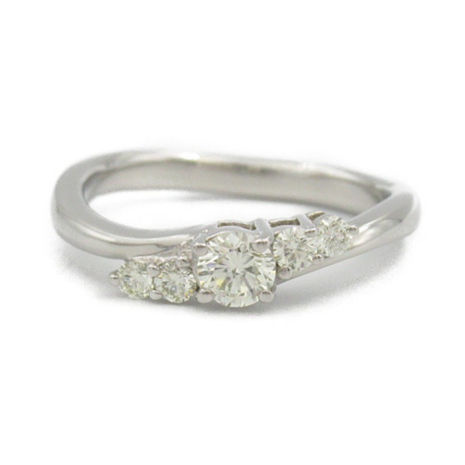 Platinum Diamond Ring Jewelry