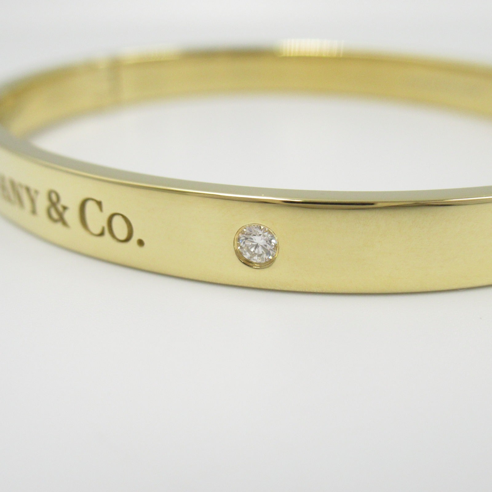 Tiffany & Co Diamond K18 Yellow Gold Hinge Bangle Bracelet