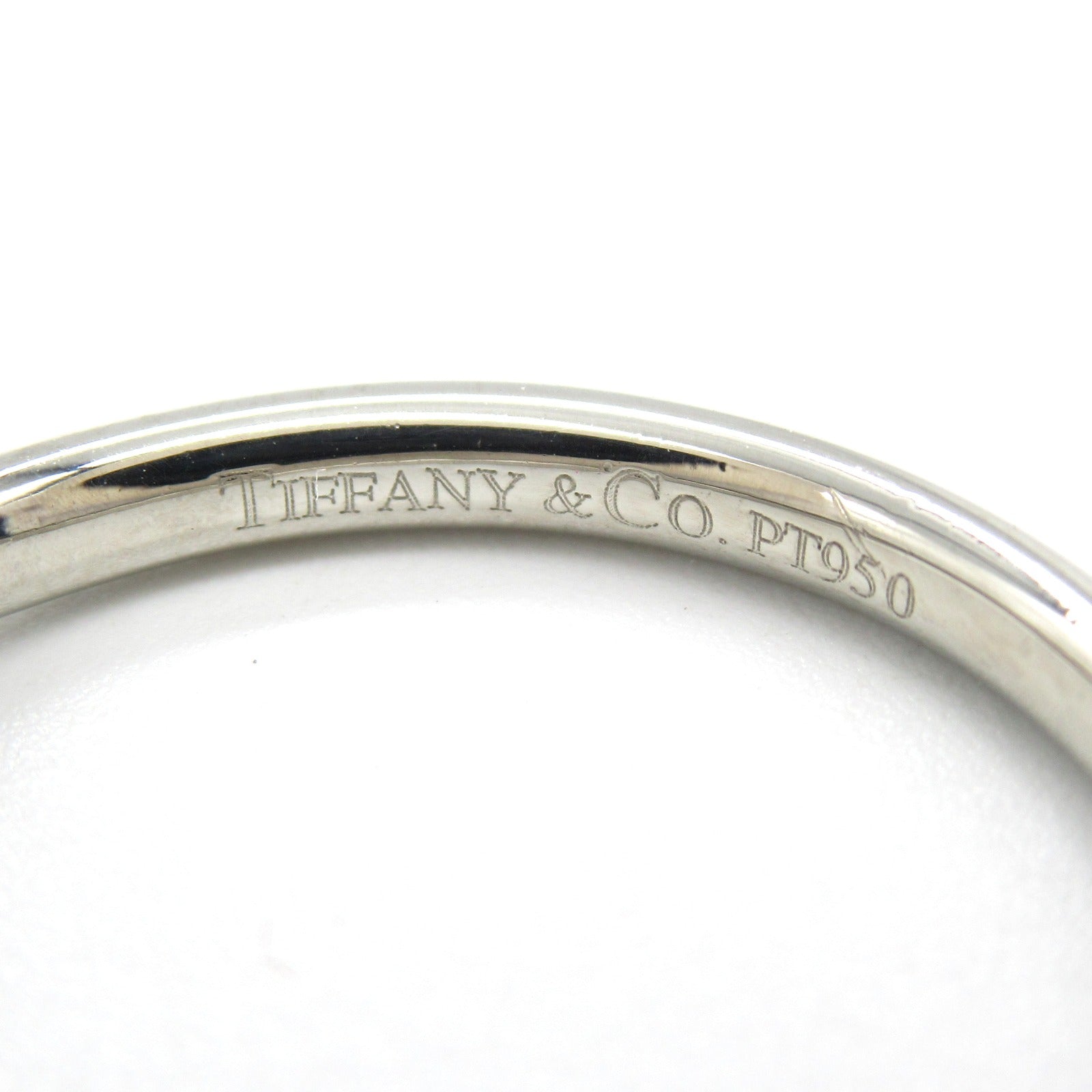 Tiffany & Co Platinum Curve Band Ring